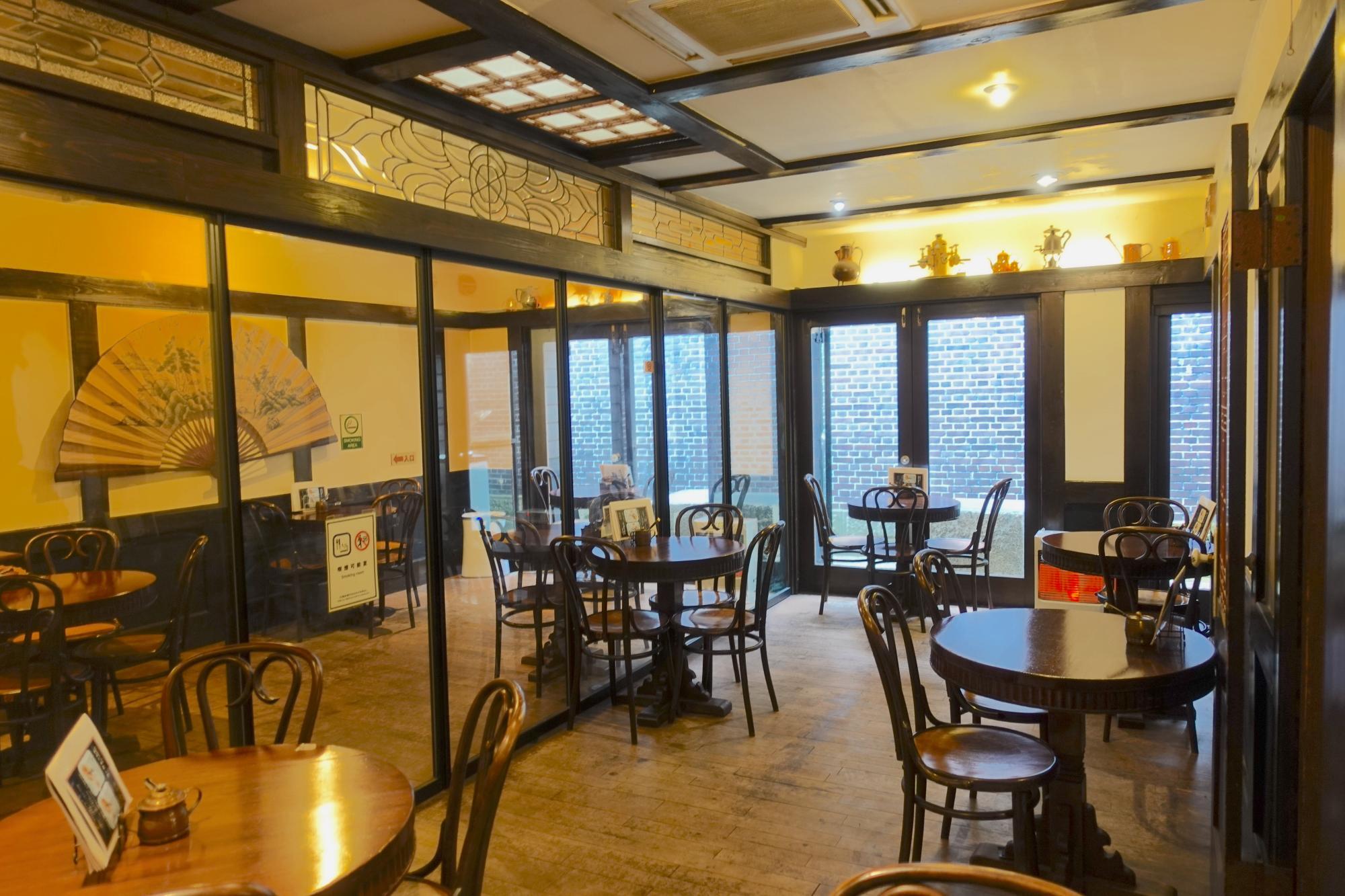 会津壹番館 店内