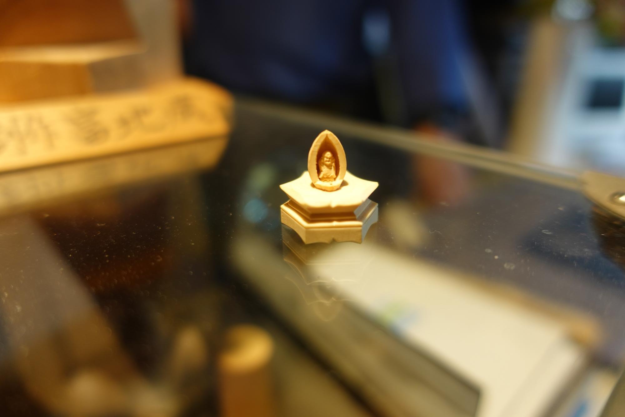 微細彫刻 富山工房 会津柳津