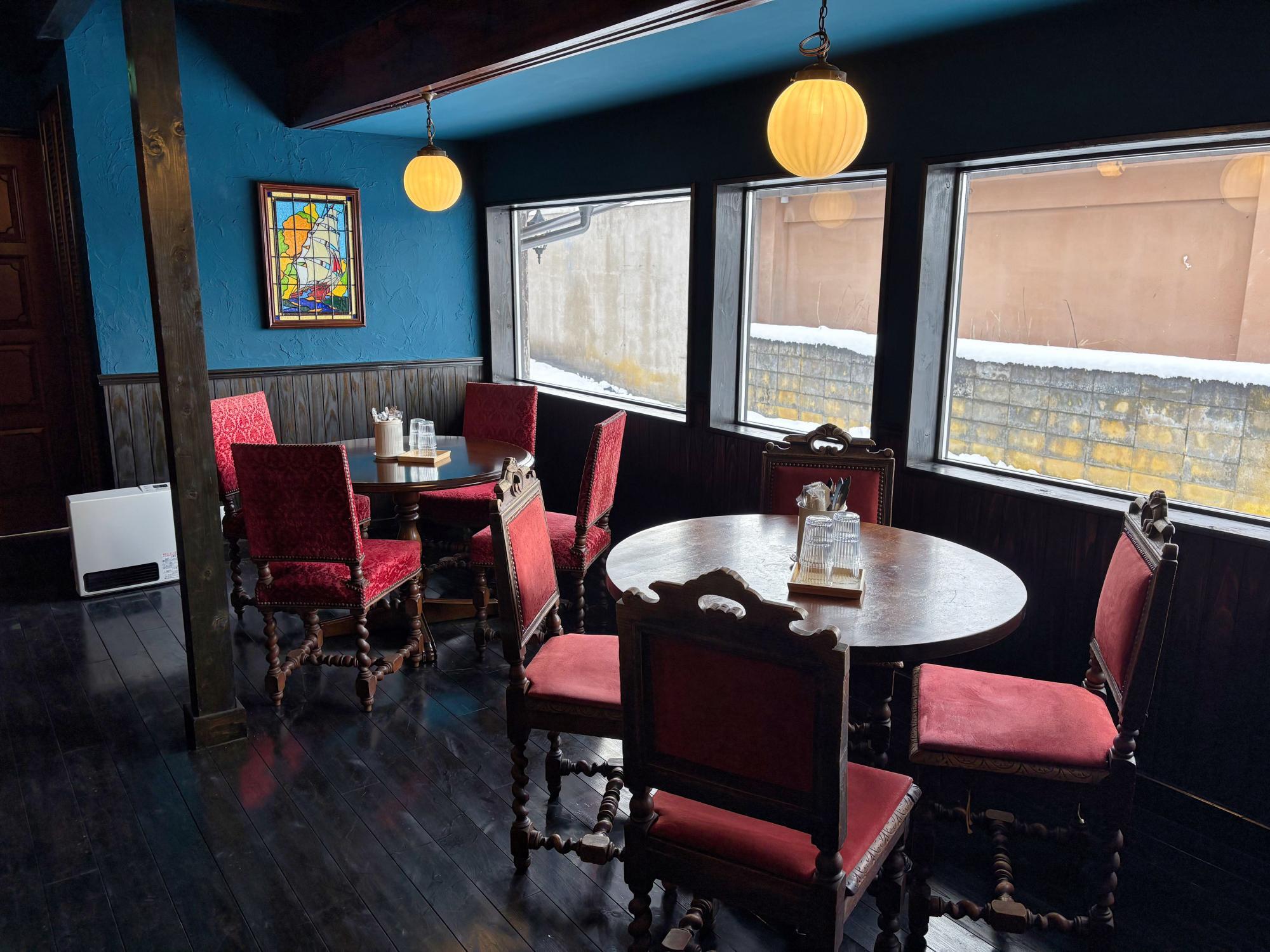 Rainy Wood(レイニー ウッド) 店内