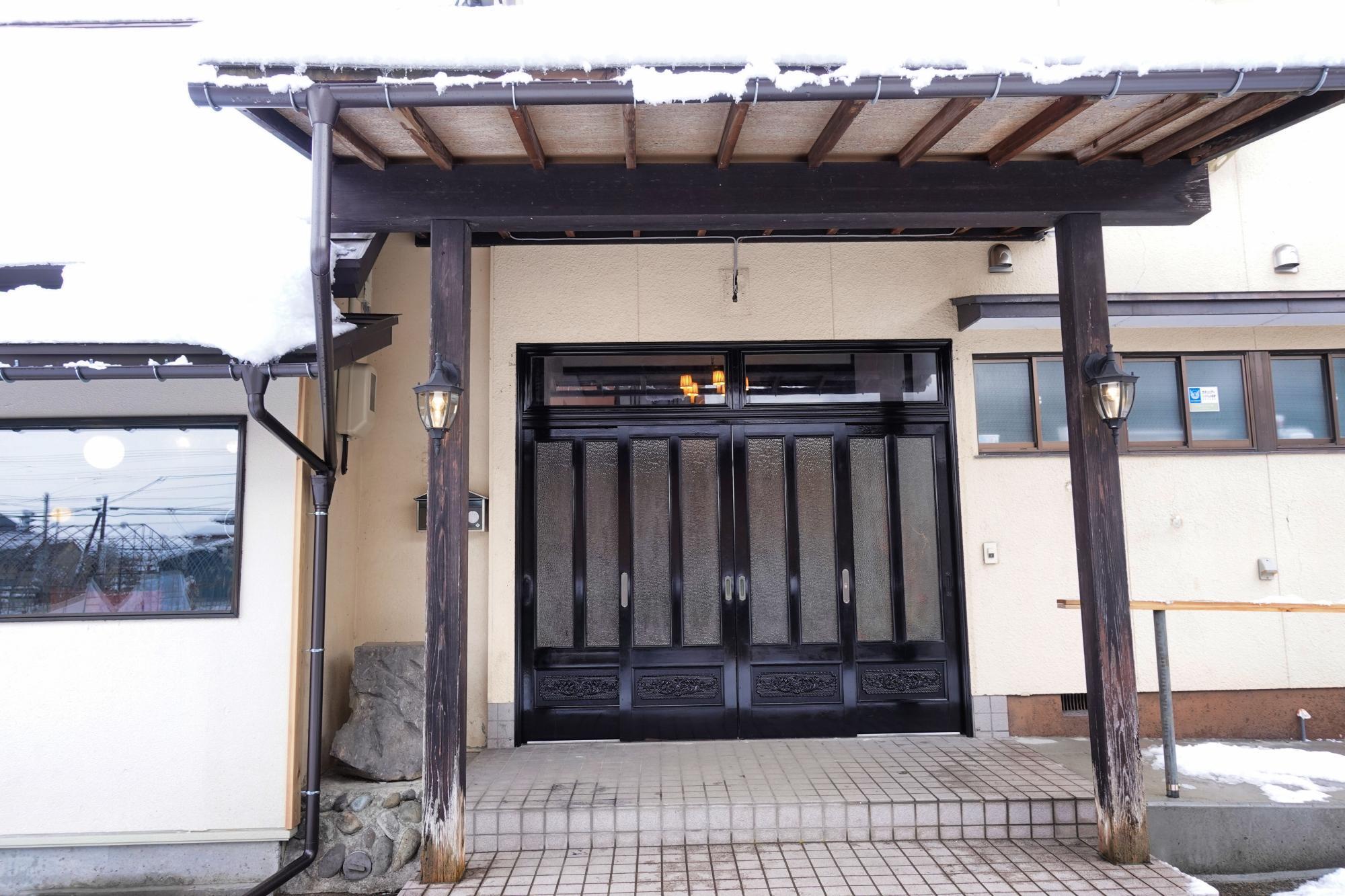 Rainy Wood(レイニー ウッド)  店舗 玄関 入口