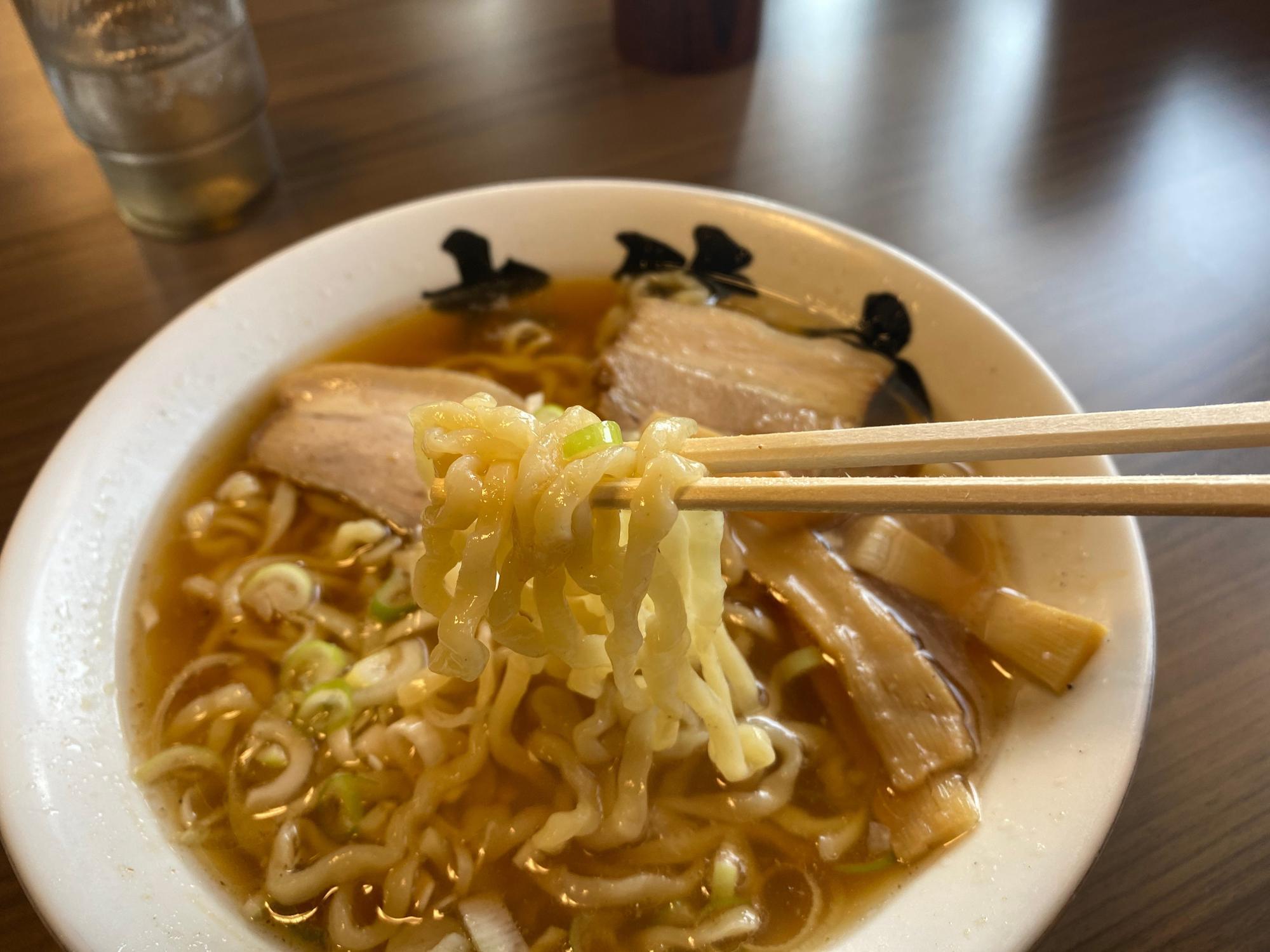 大笑家(たいしょうや) 支那そば 麺