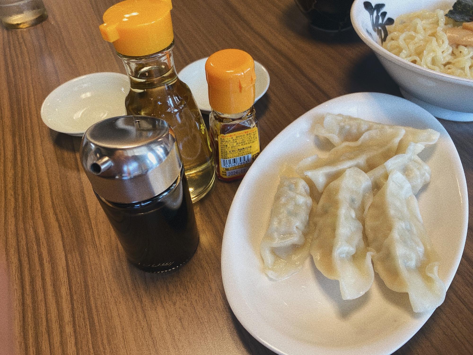 大笑家(たいしょうや) 水餃子