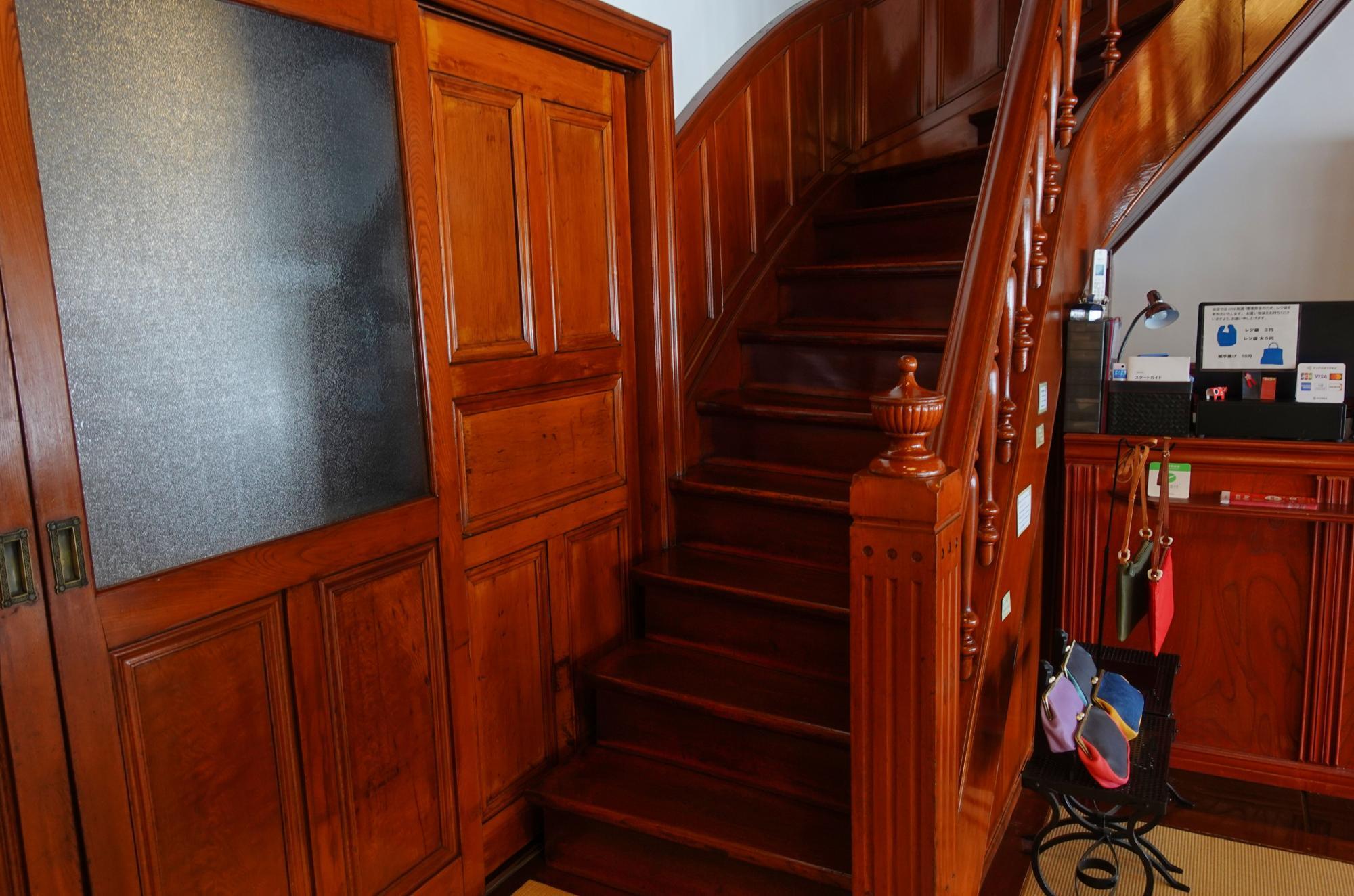 福西本店 店蔵 2Fへの階段