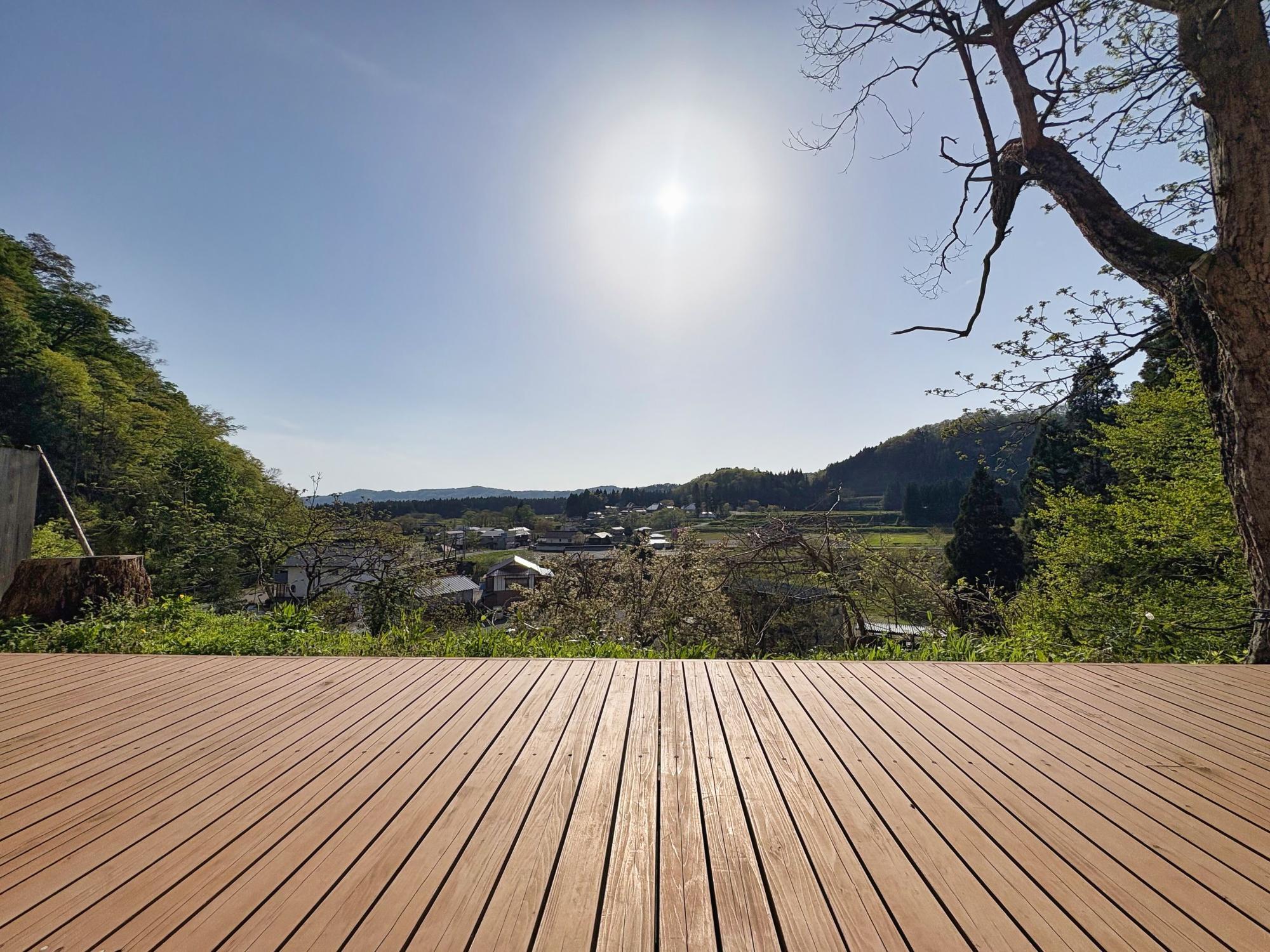 熱塩温泉 山形屋 足湯からの風景