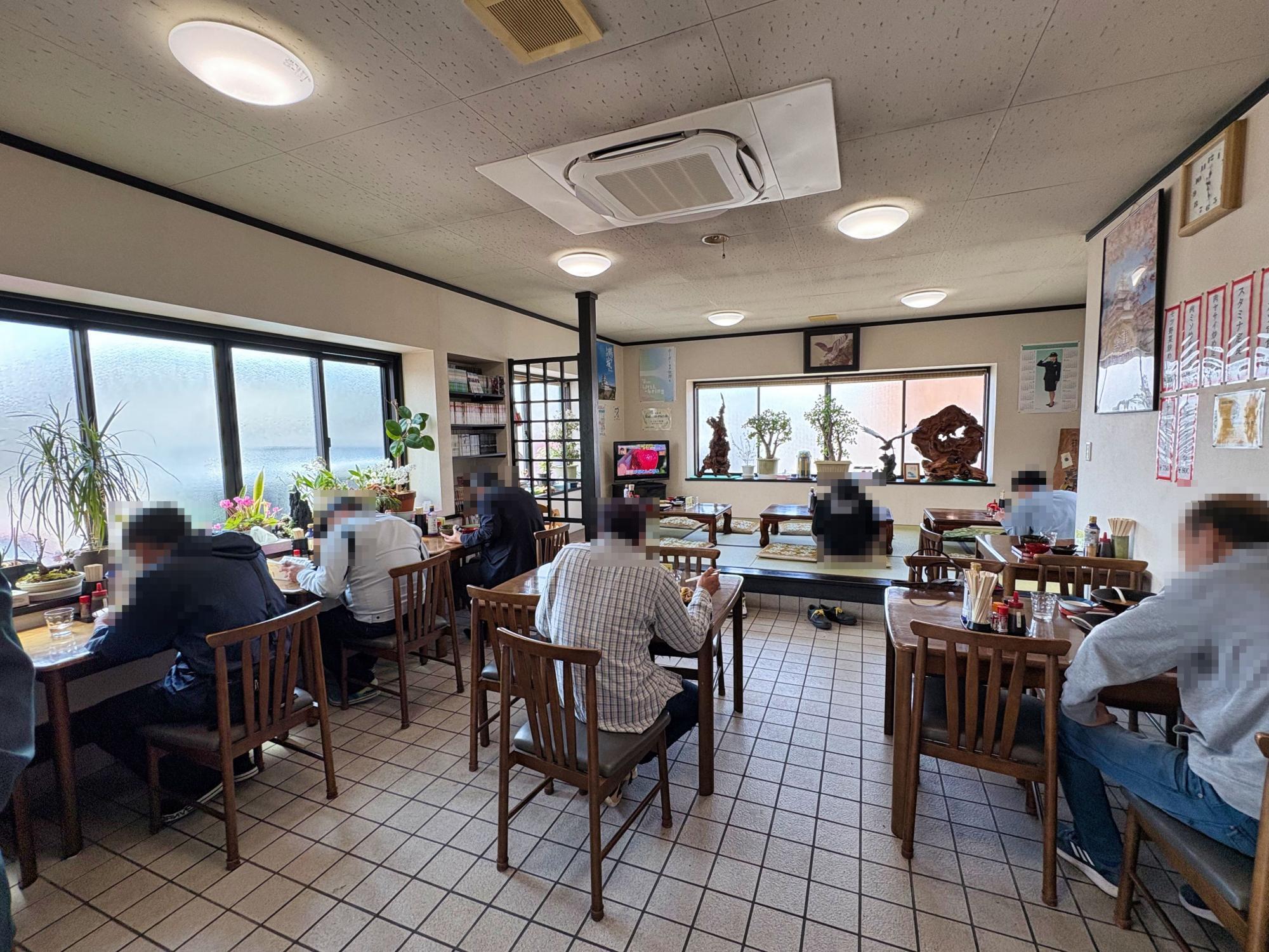 わたなべ食堂 店内