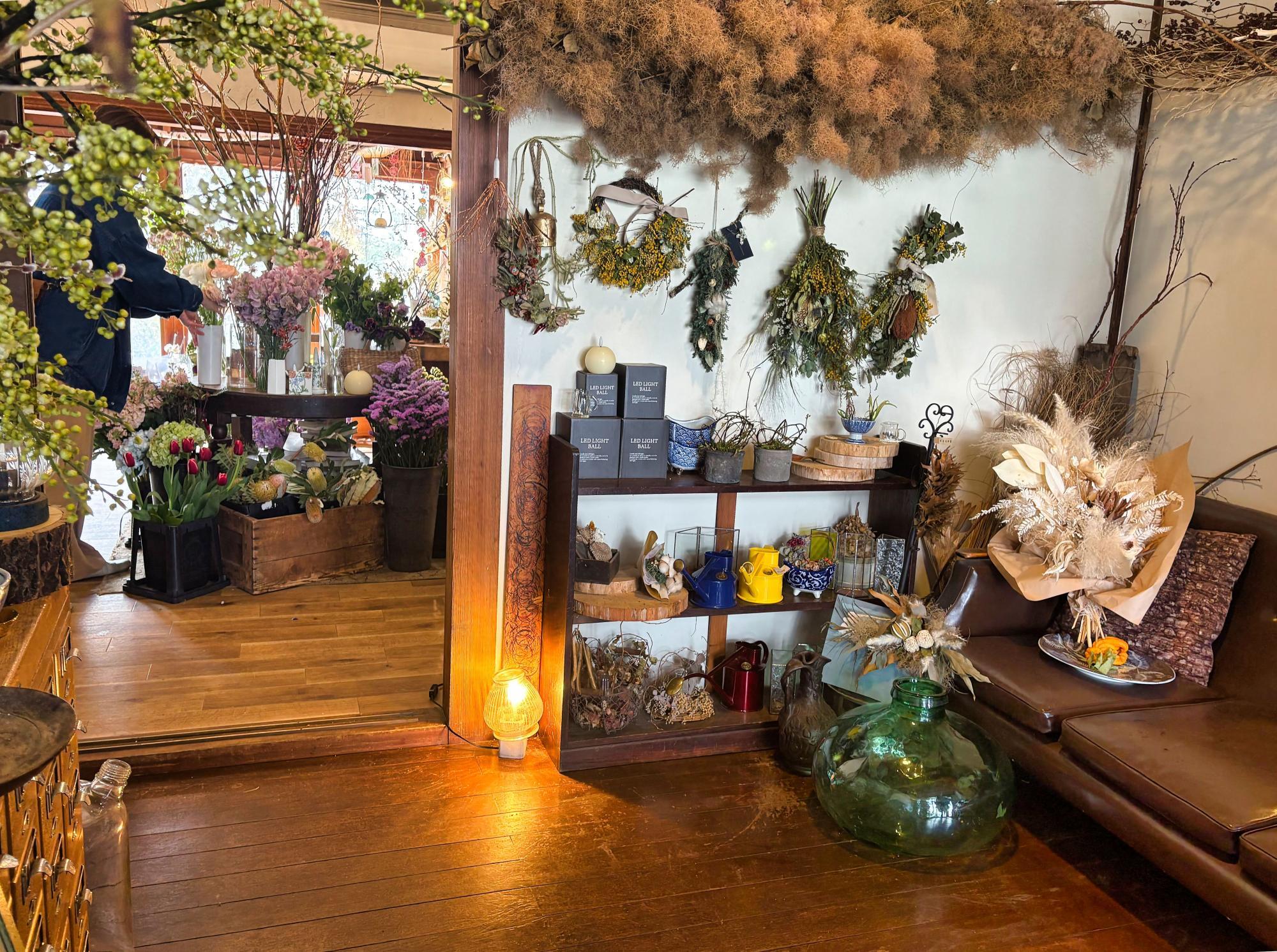 F&A APARTMENT 店内