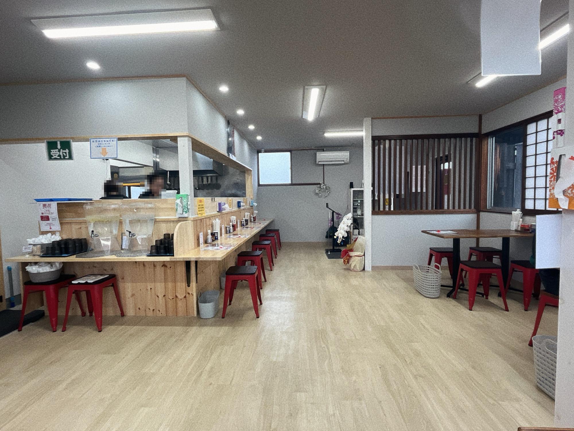 昼の大統領 店内