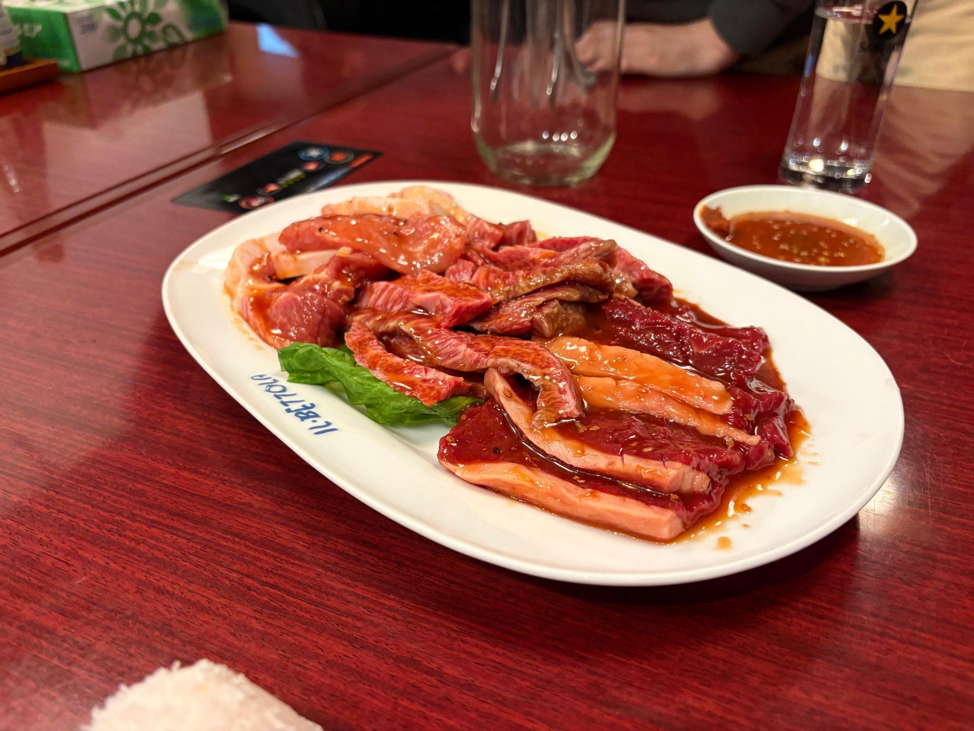 焼肉 丸忠 三兄弟