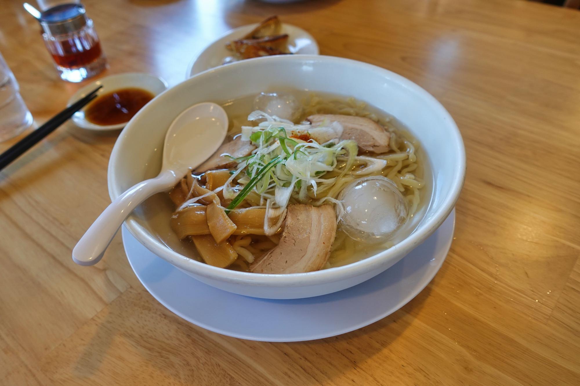麵処 空山 坂下店 ひゃっこいラーメン 凪