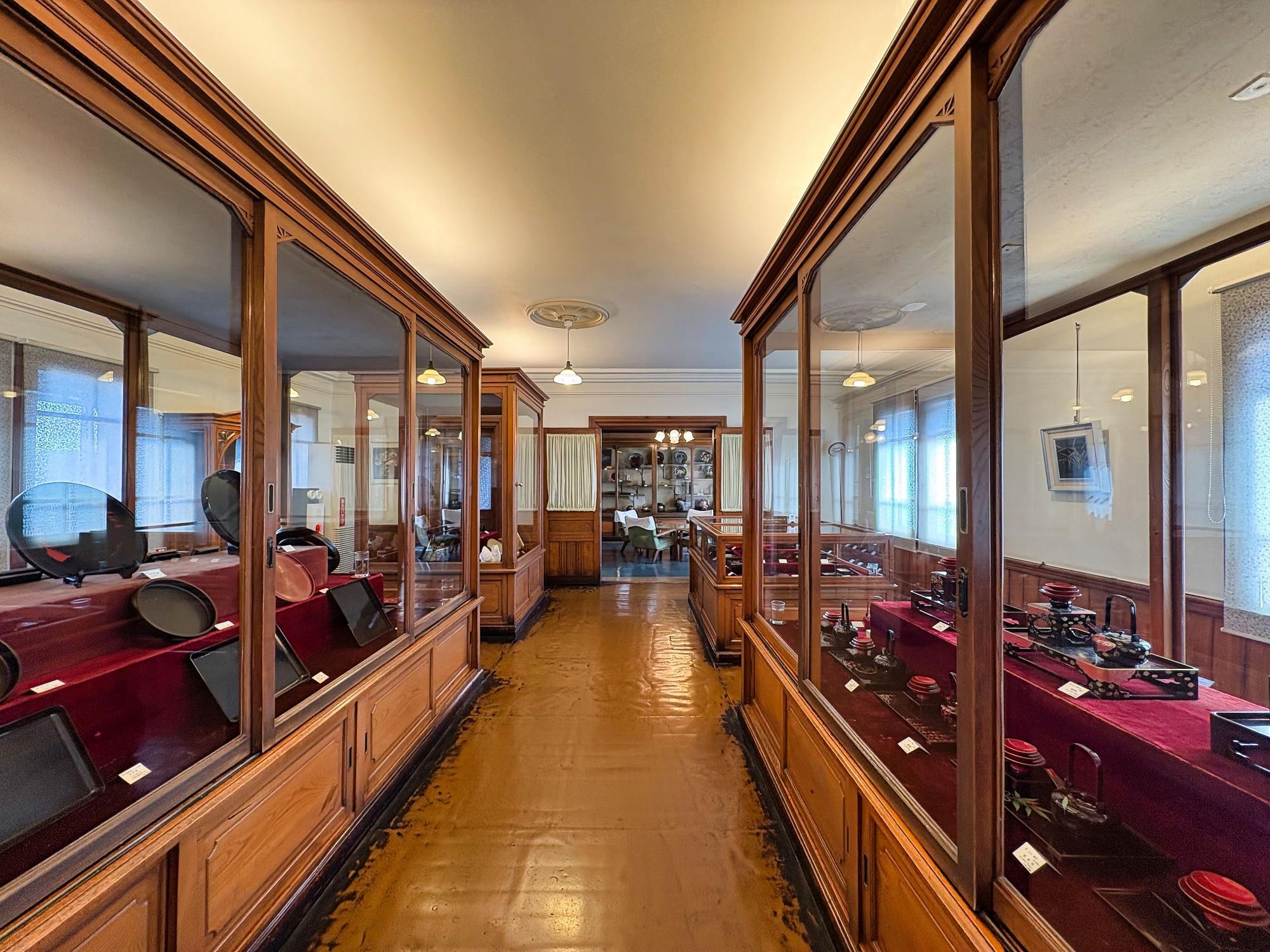 2F 白木屋資料館 展示室