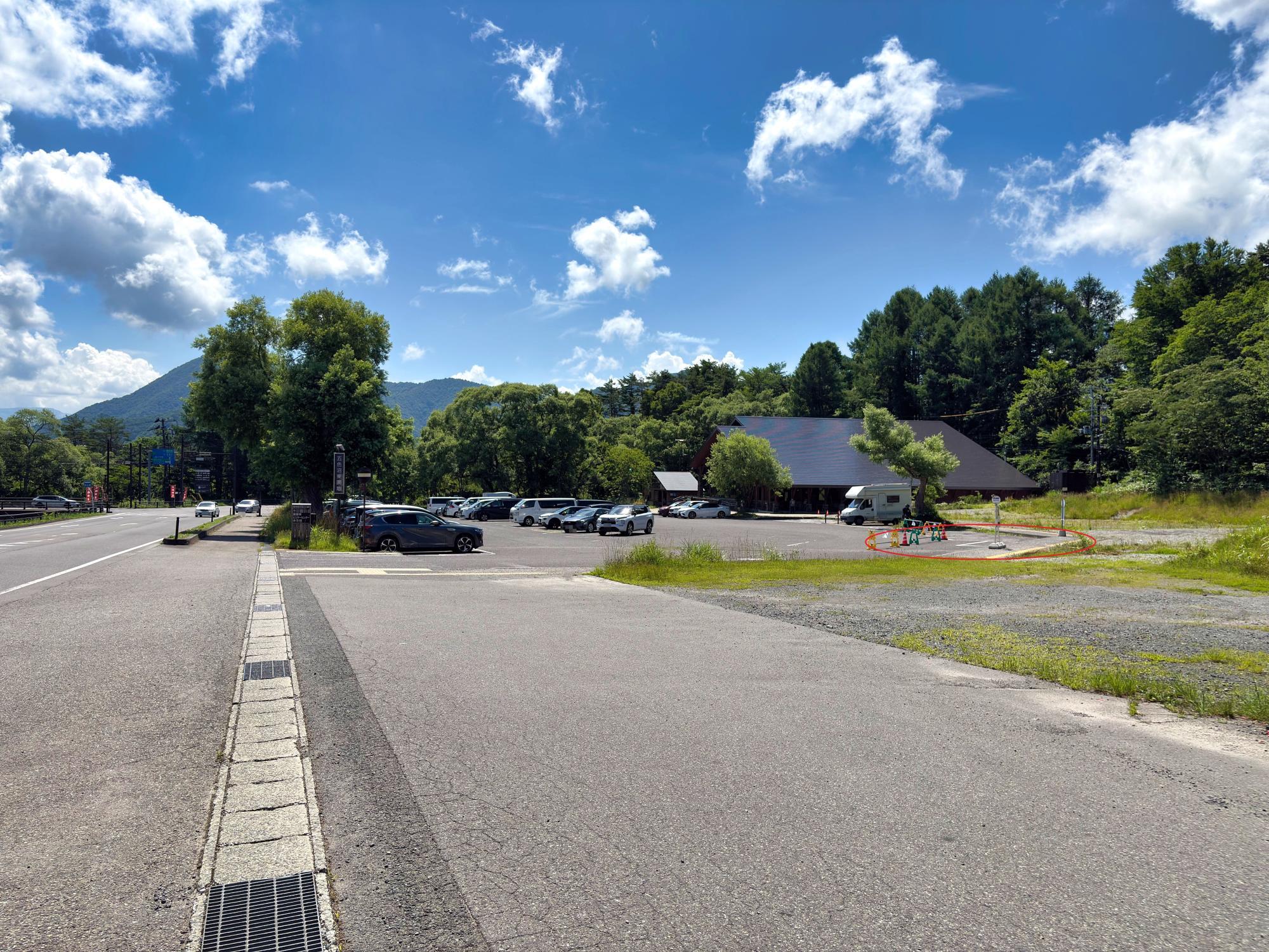 裏磐梯ビジターセンター バス停 五色沼入口