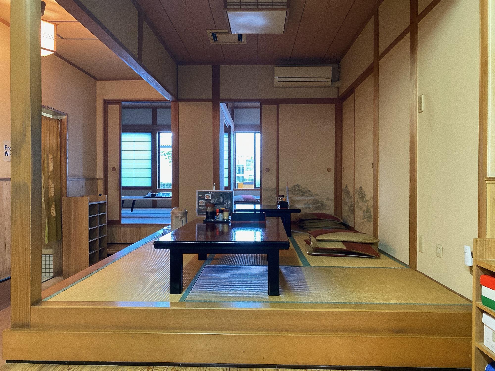 いさみ 食堂 店内(小上がり) 会津若松市