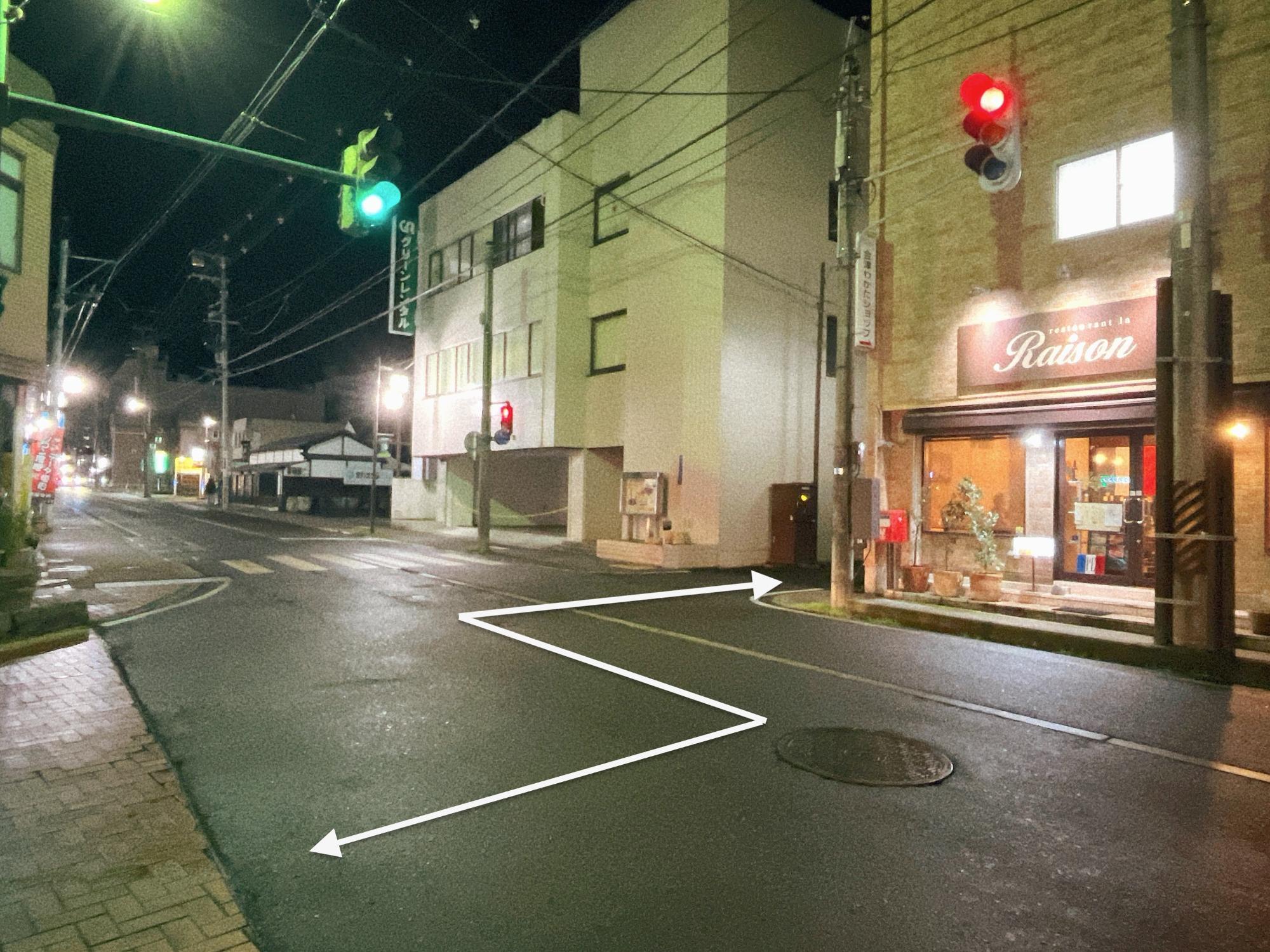 レストラン ラ レゾン(Restaurant la Raison) 立地 場所