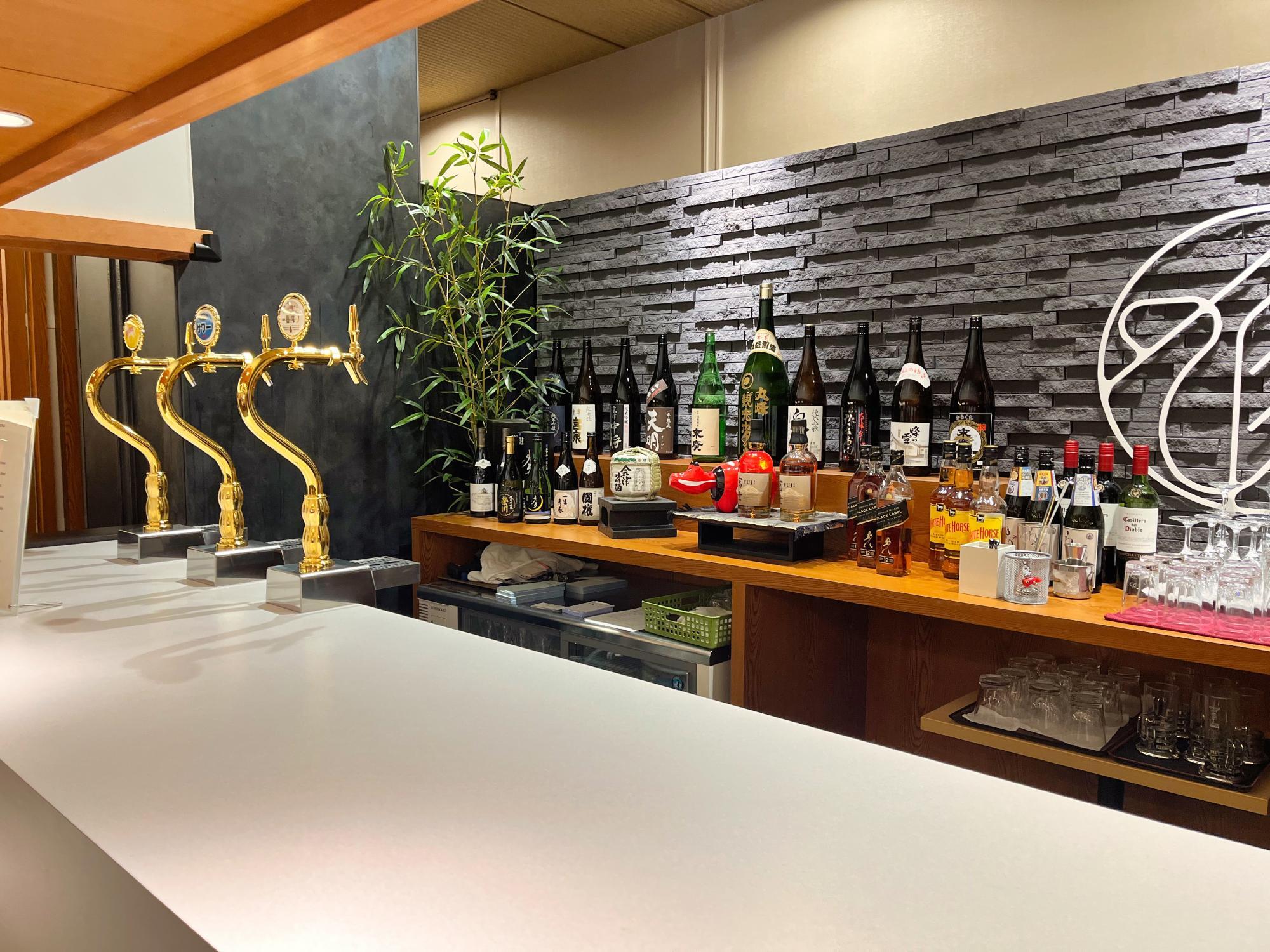 芦ノ牧温泉 丸峰観光ホテル ディナービュッフェ バー コーナー