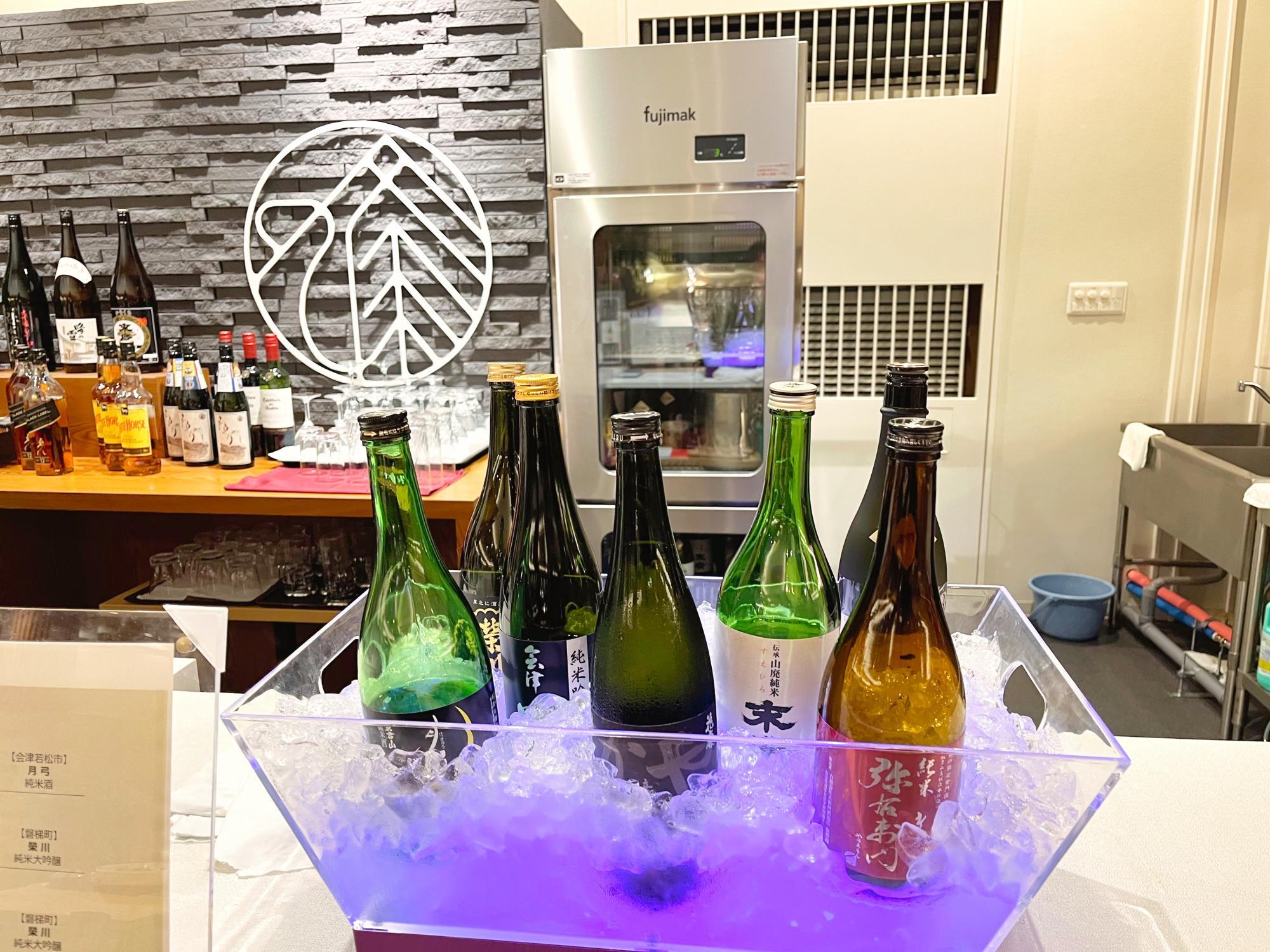 芦ノ牧温泉 丸峰観光ホテル ディナービュッフェ 会津地酒