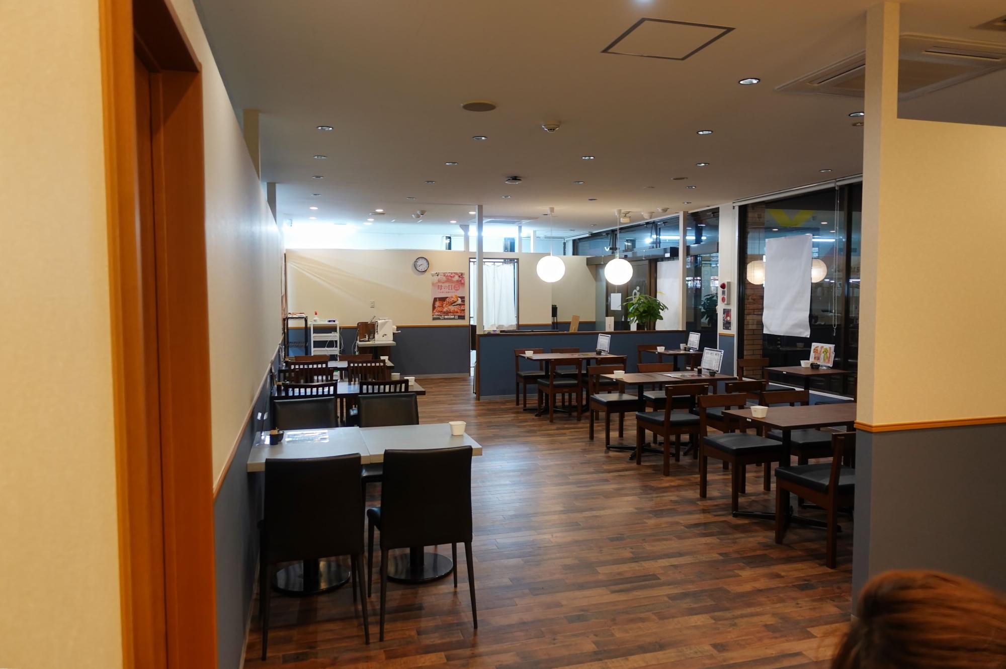 鰻の成瀬 会津若松店 店内