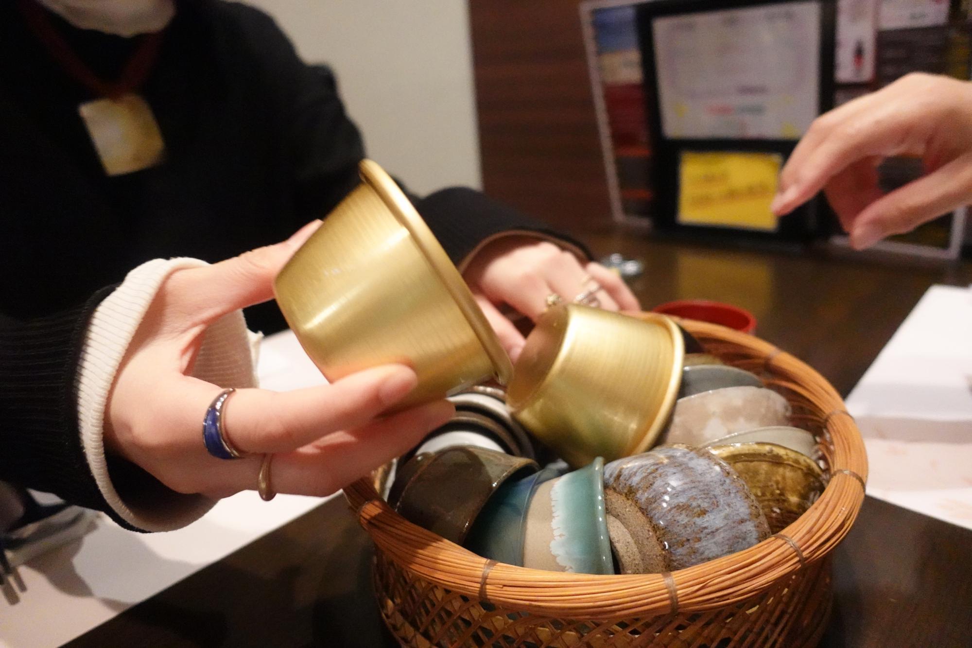 花郎亭 カップ選び