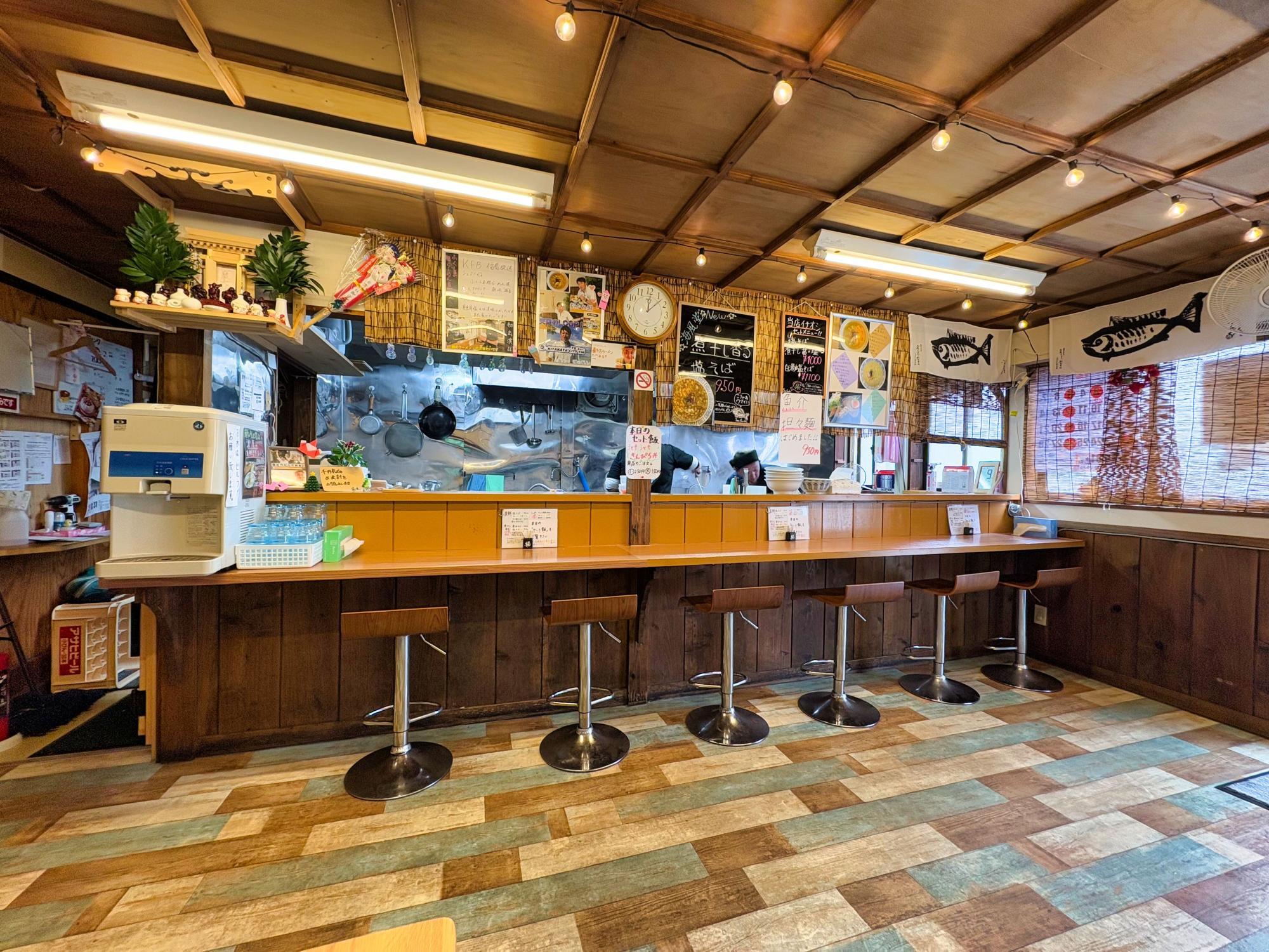 海風堂(シーフードウ)  店内