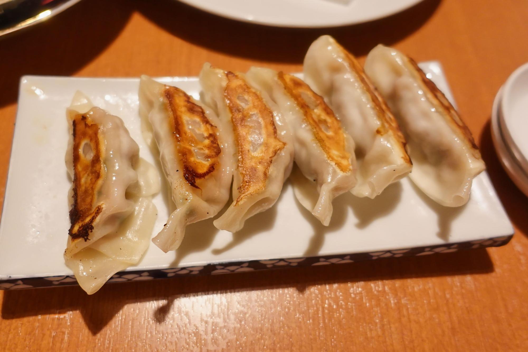 台湾料理 広源(こうげん)  焼き餃子