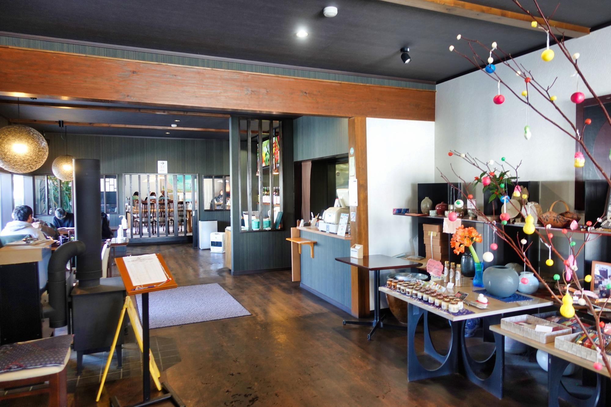 美蕎旬菜 三城 店舗 店内