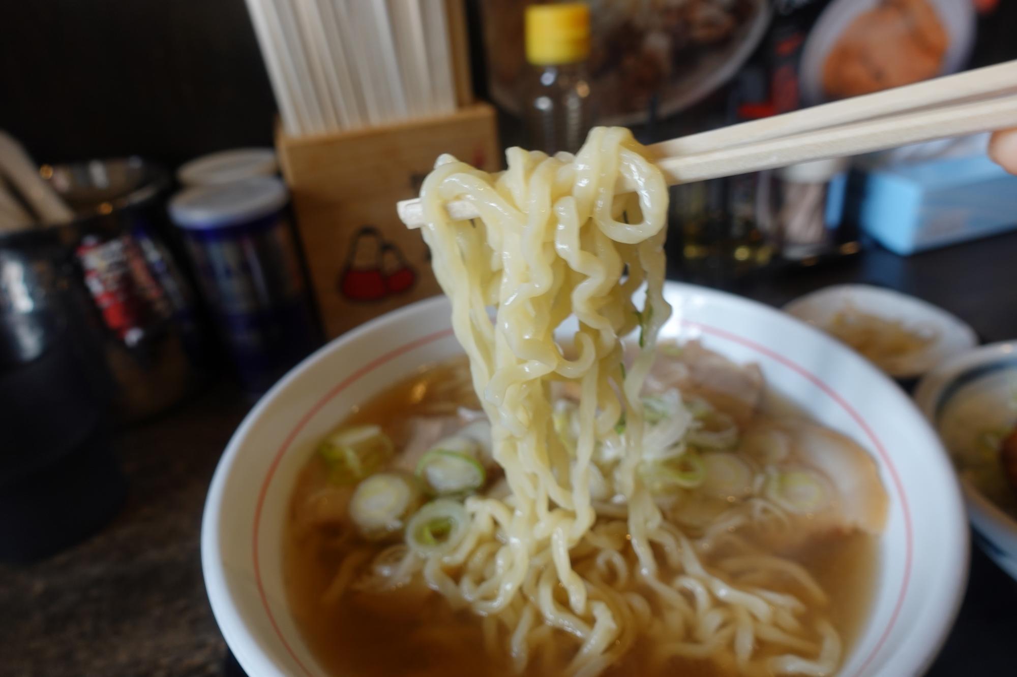 麺＆ダイニング 坂新 ラーメン