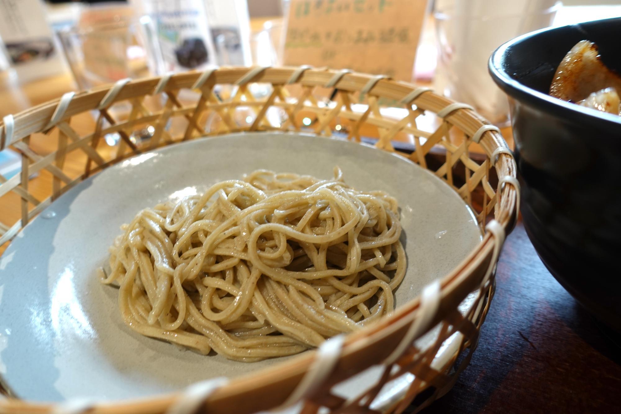 風と陽なたとそばの花 日替わりランチ 十勝風豚丼とハーフ蕎麦