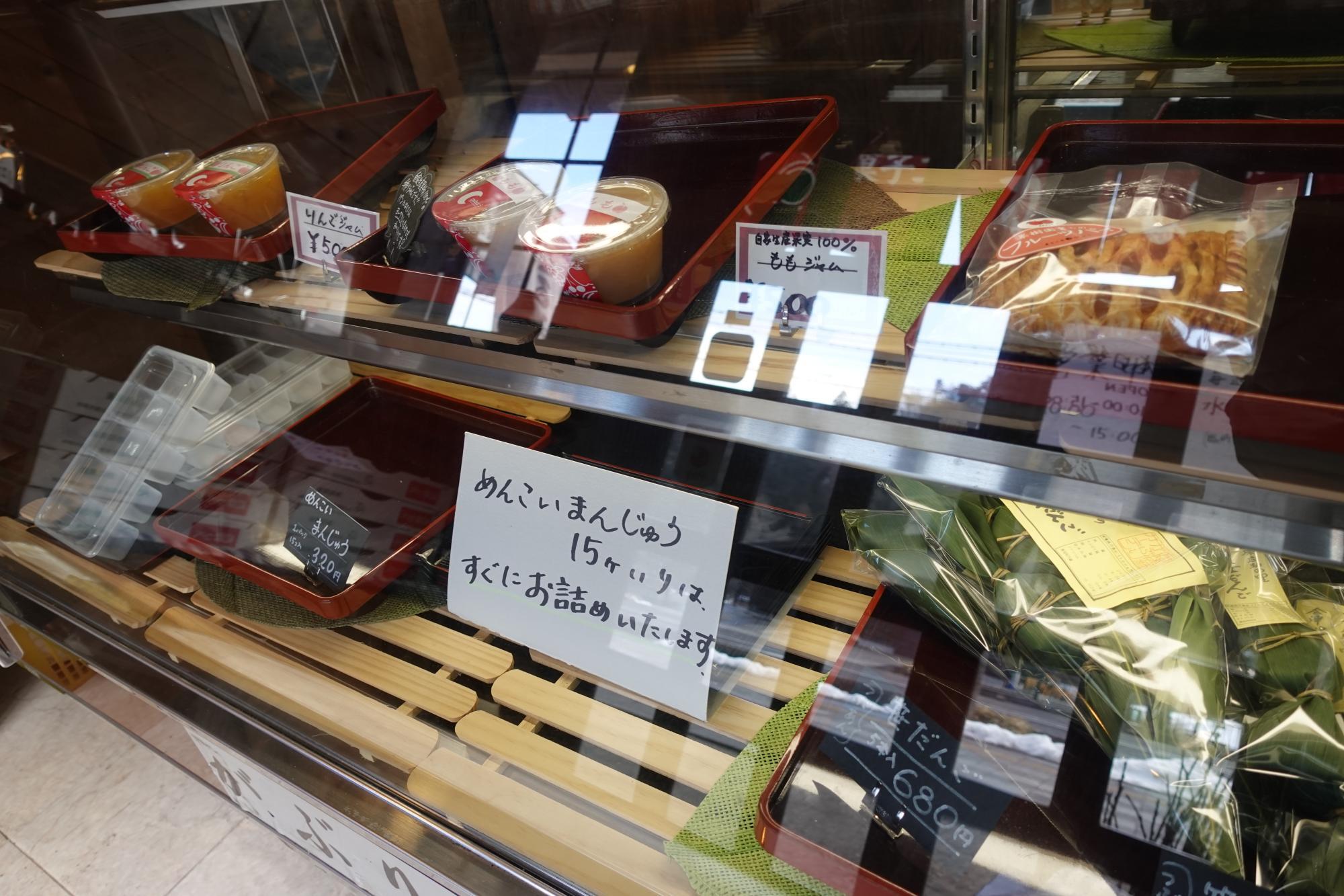 菓子工房がぶり ショーケース