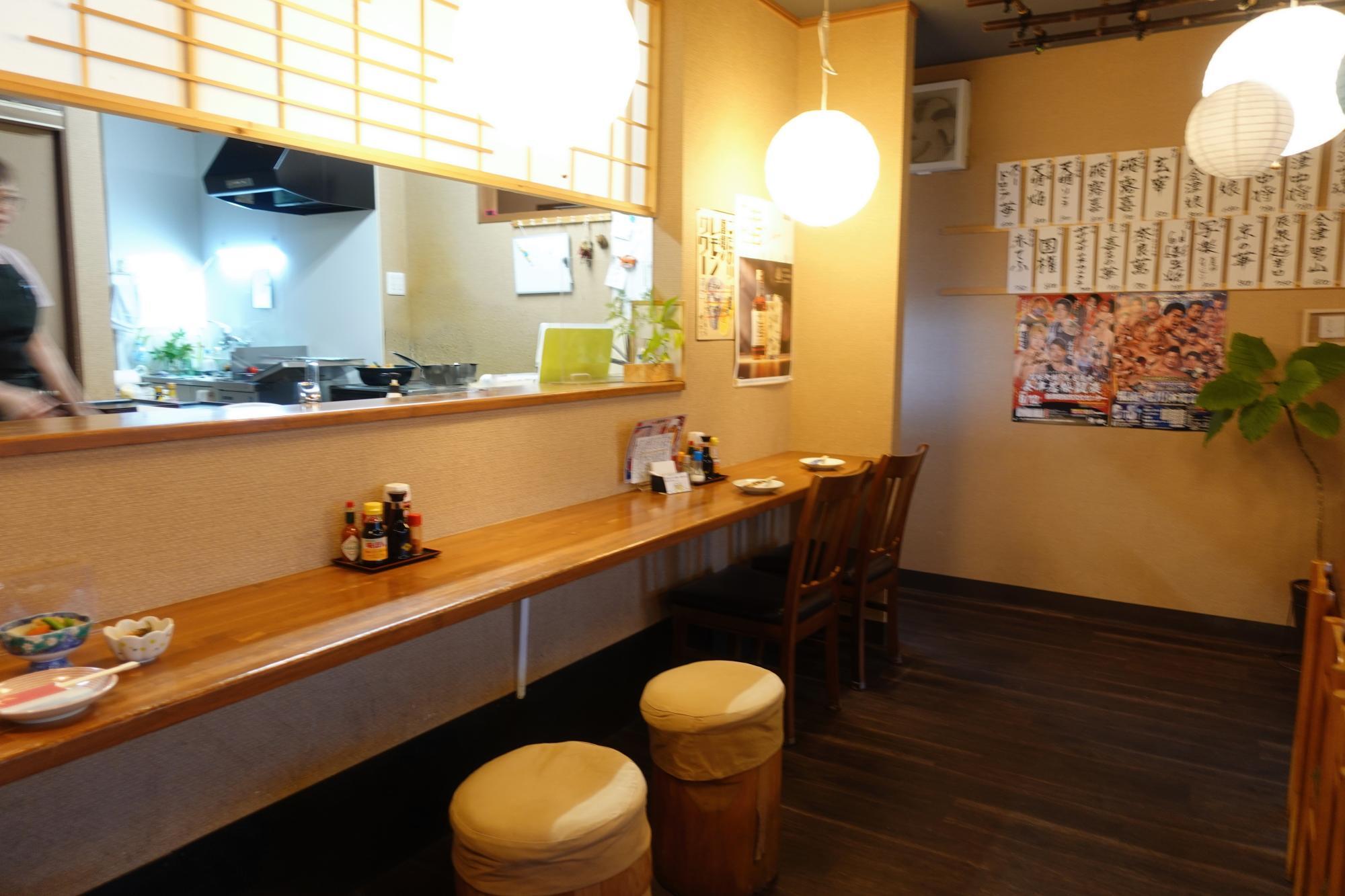 居酒屋 竹の娘(たけのこ)  カウンター席