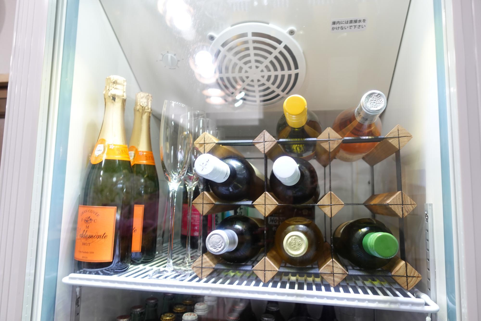 ラーメン ふくまる(福○) 白ワイン、ロゼ