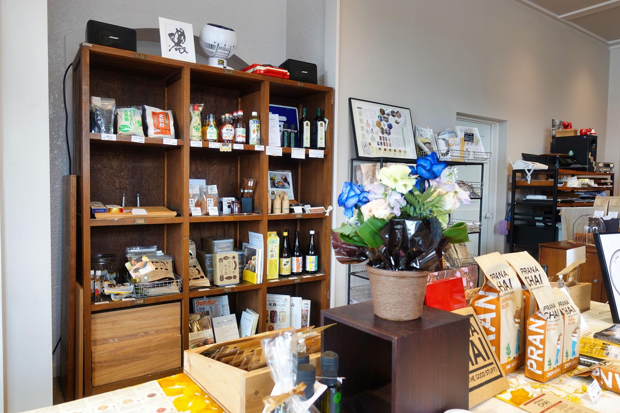 アンドファームズ/&FARMS 店内