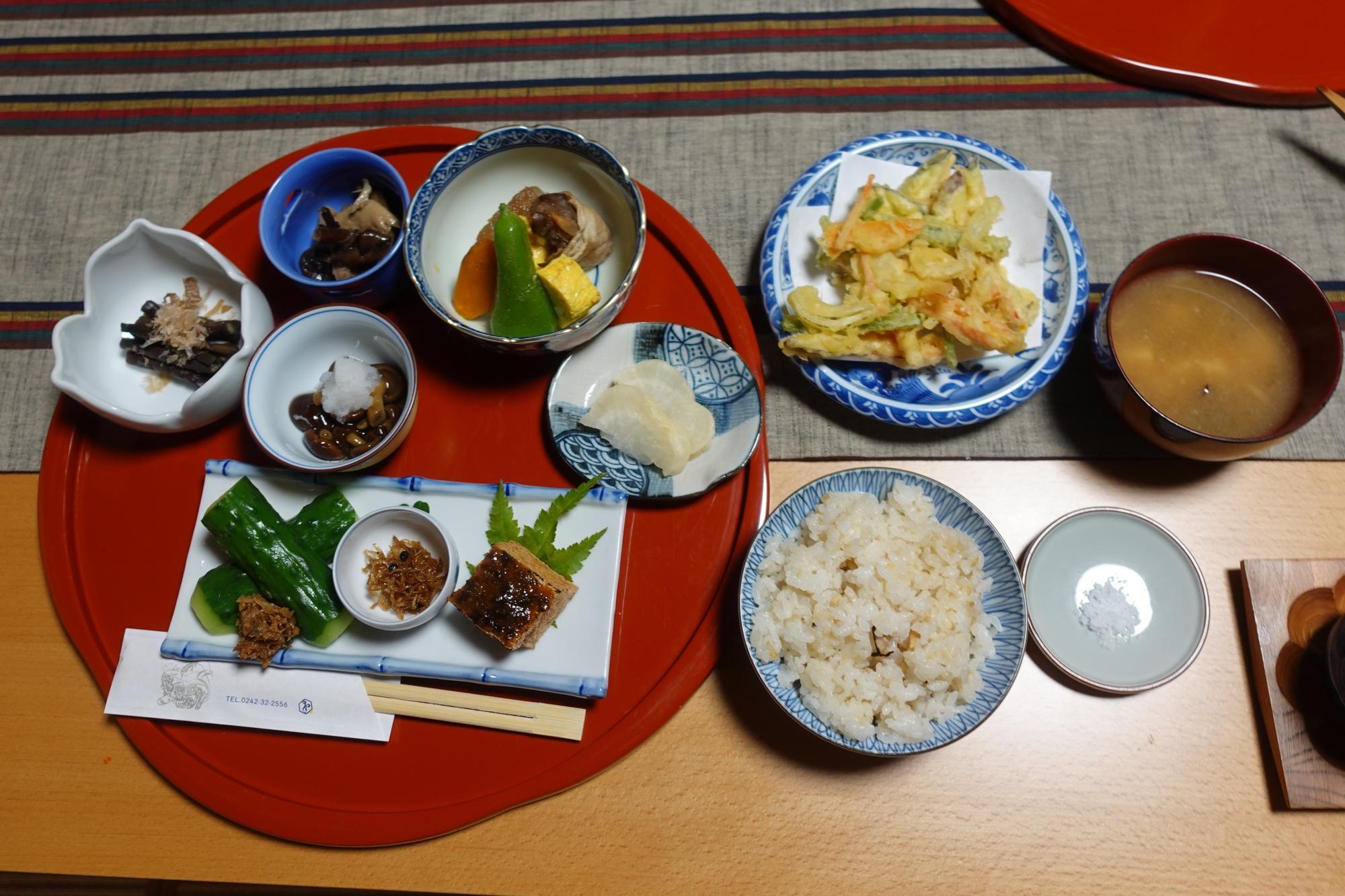 あいづ伝統郷土料理 祥 きのこご飯定食