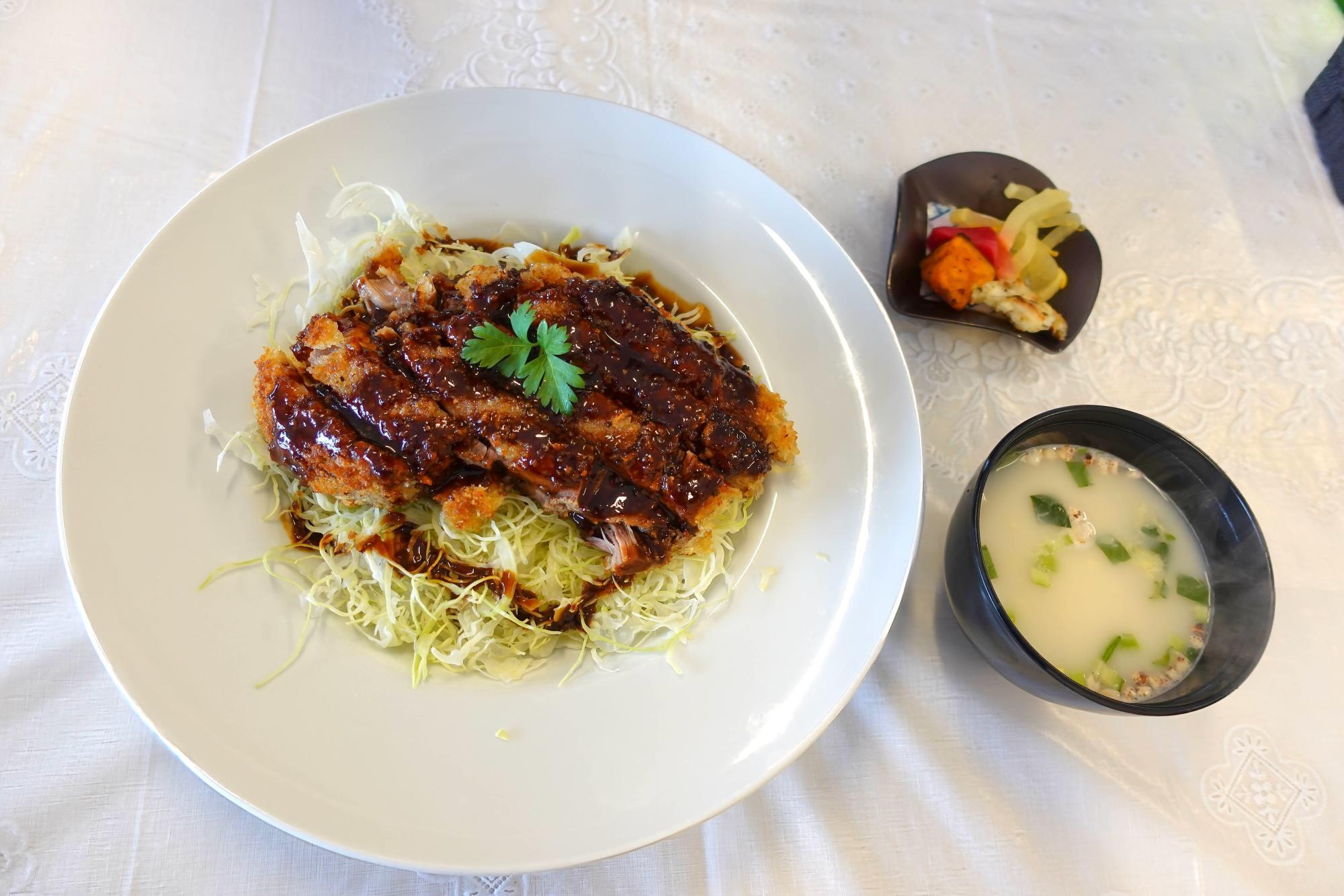 きっちんほっとyr (ワイ アール)  カツレツライス