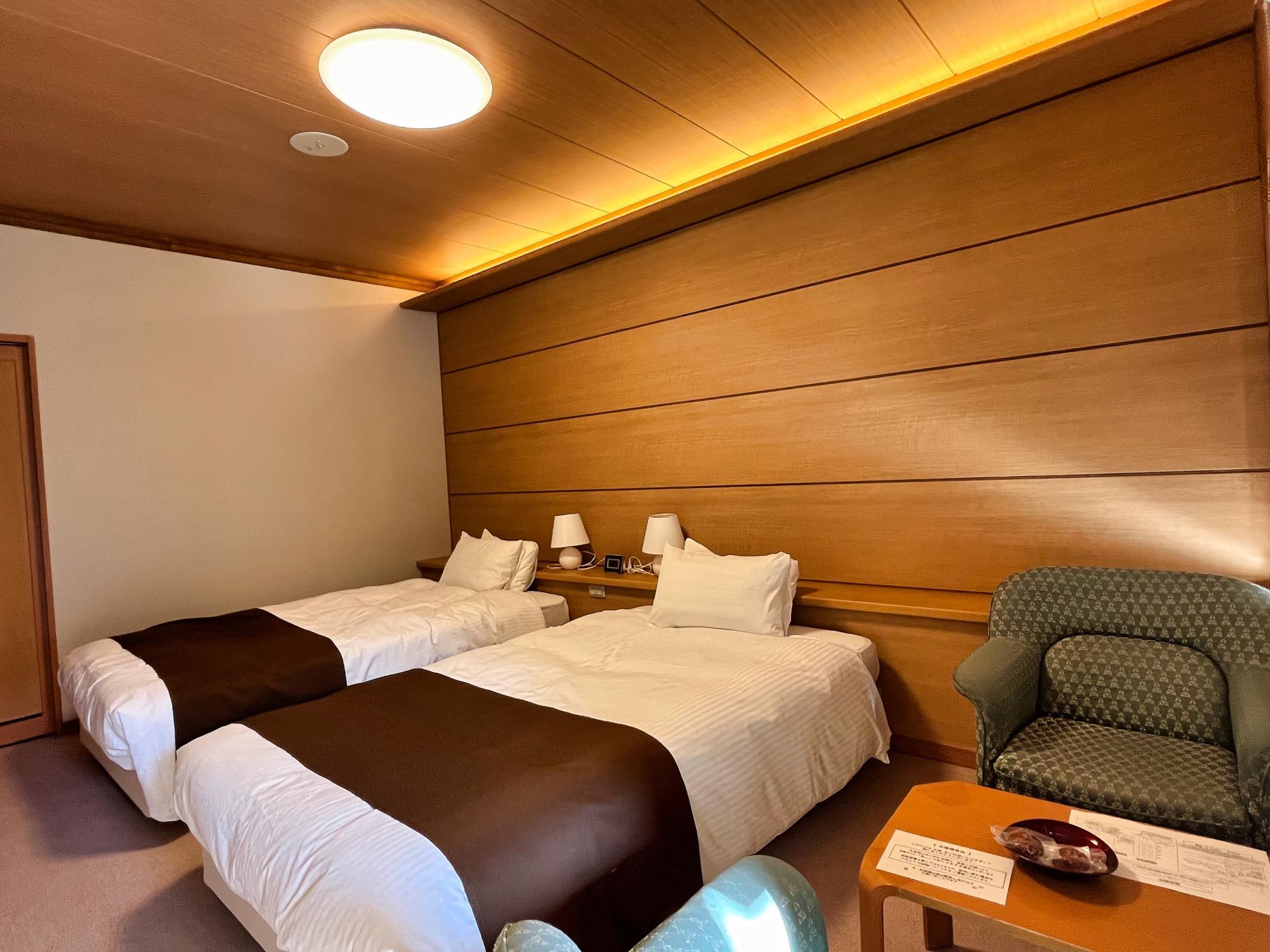 丸峰観光ホテル 客室露天風呂付き 別館 川音 洋室