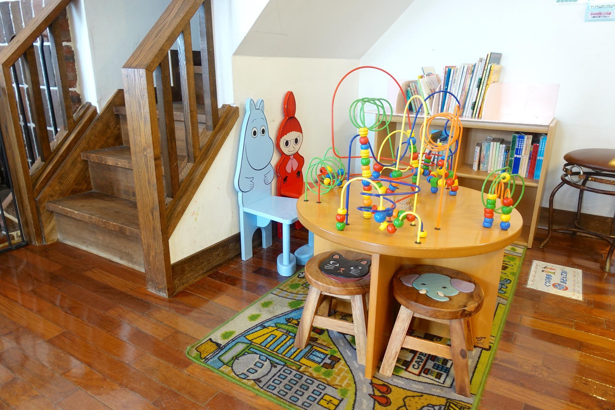 太郎庵 にいでら工房店 喫茶コーナー キッズコーナー