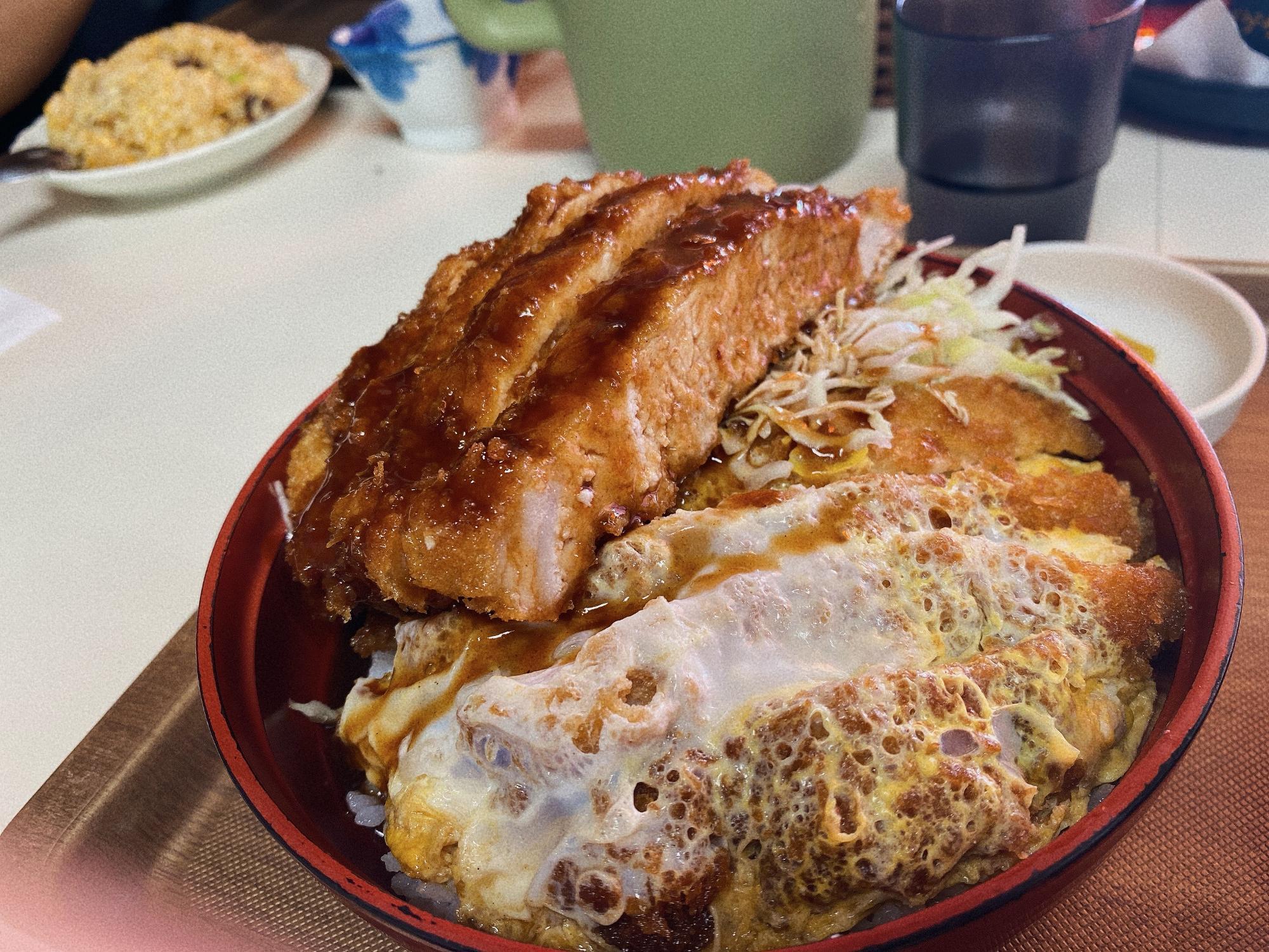 重慶飯店 重慶丼