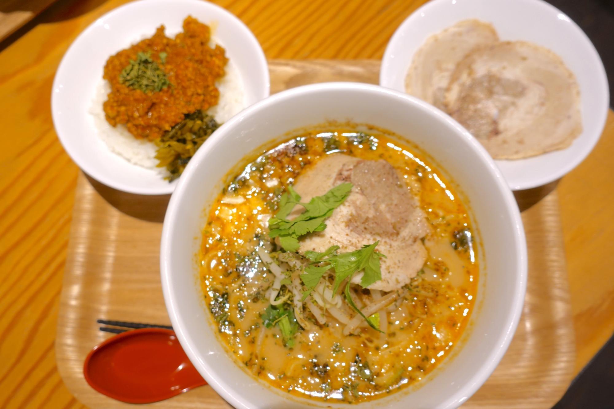 アッパレ スパイスラーメン専門店 SPICE 麺 アッ晴れ 「オリジナルスパイスラーメン」