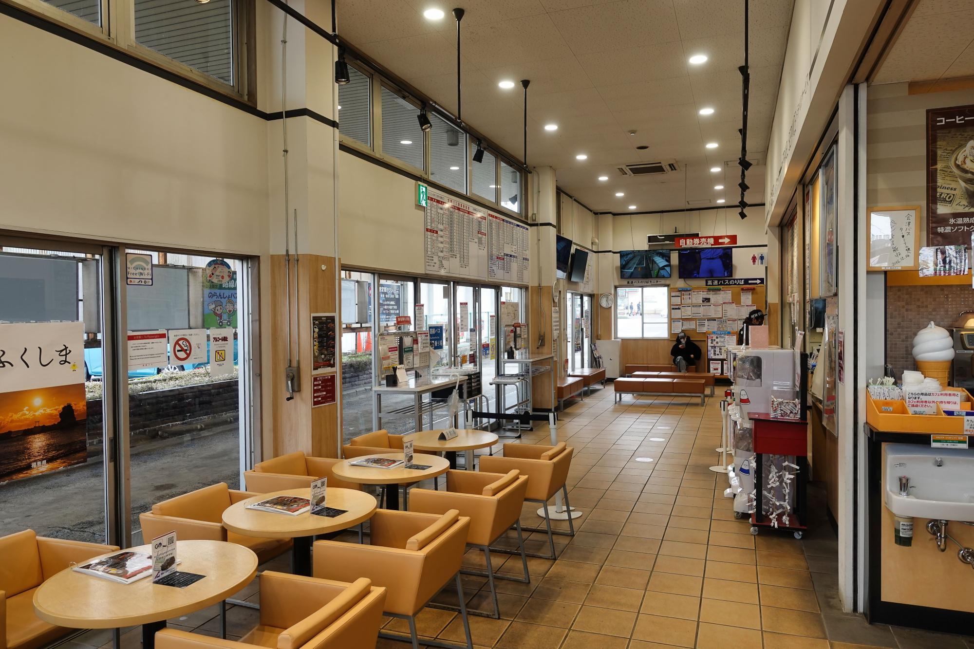 会津バスターミナル(駅前バスターミナル建屋)