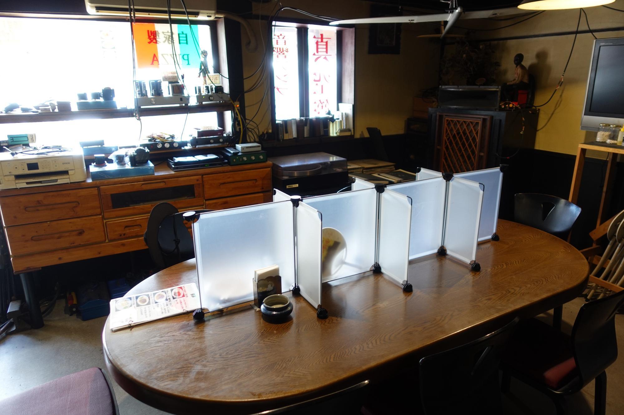 JAZZ喫茶ラグ 店内