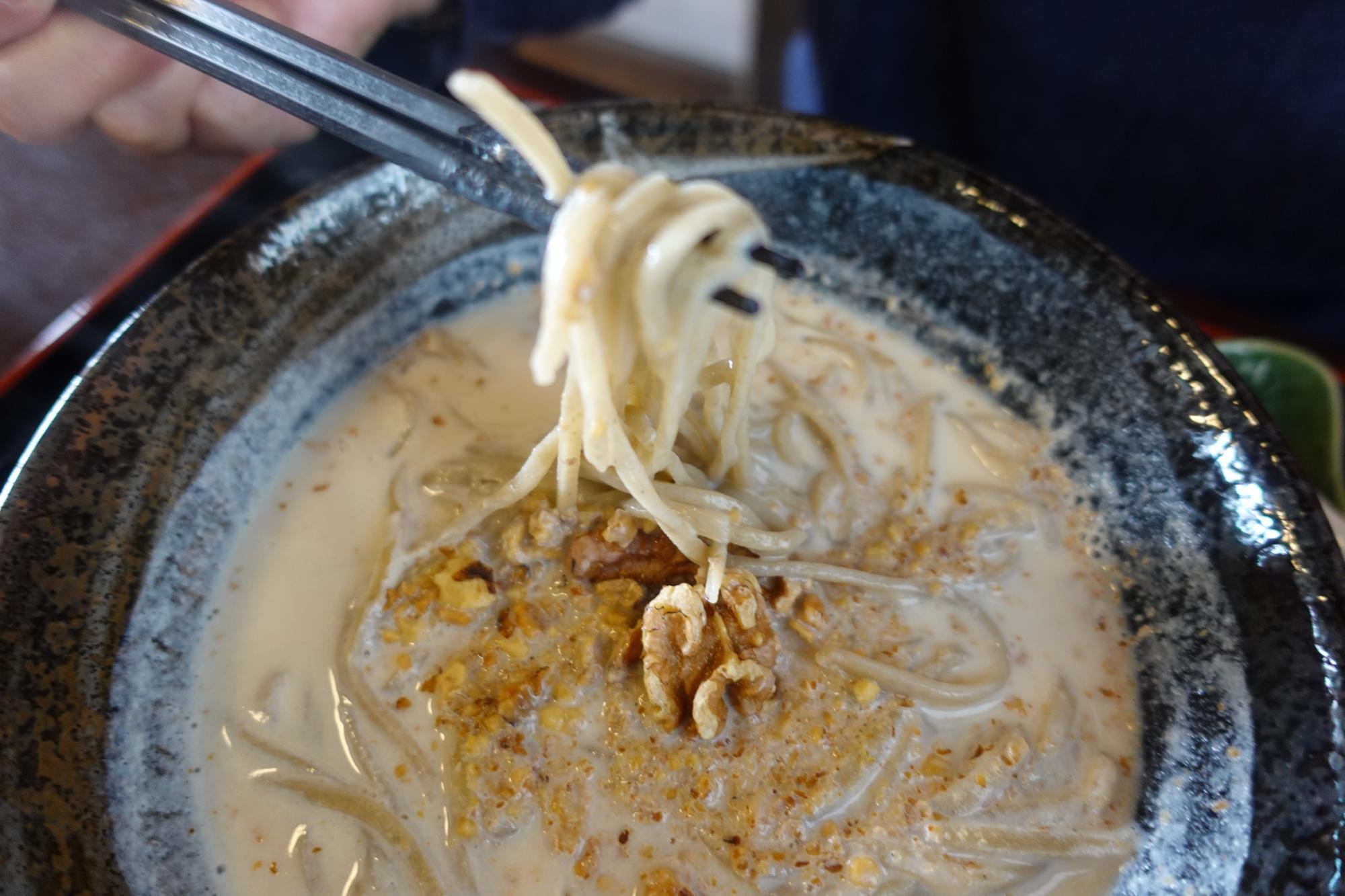 會津 おにやんま 季節限定 くるみ豆乳蕎麦