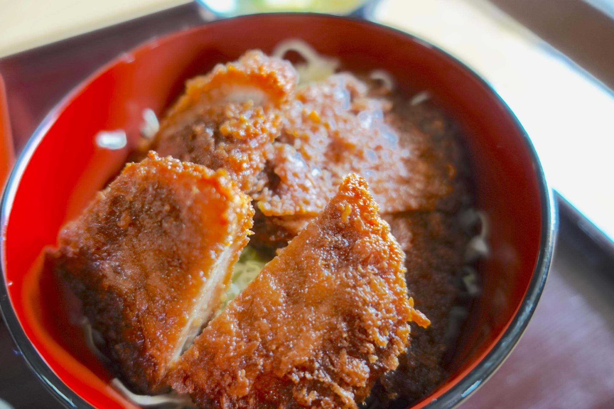 東山庵 ミニざるそば + ミニソースカツ丼(セットメニュー)