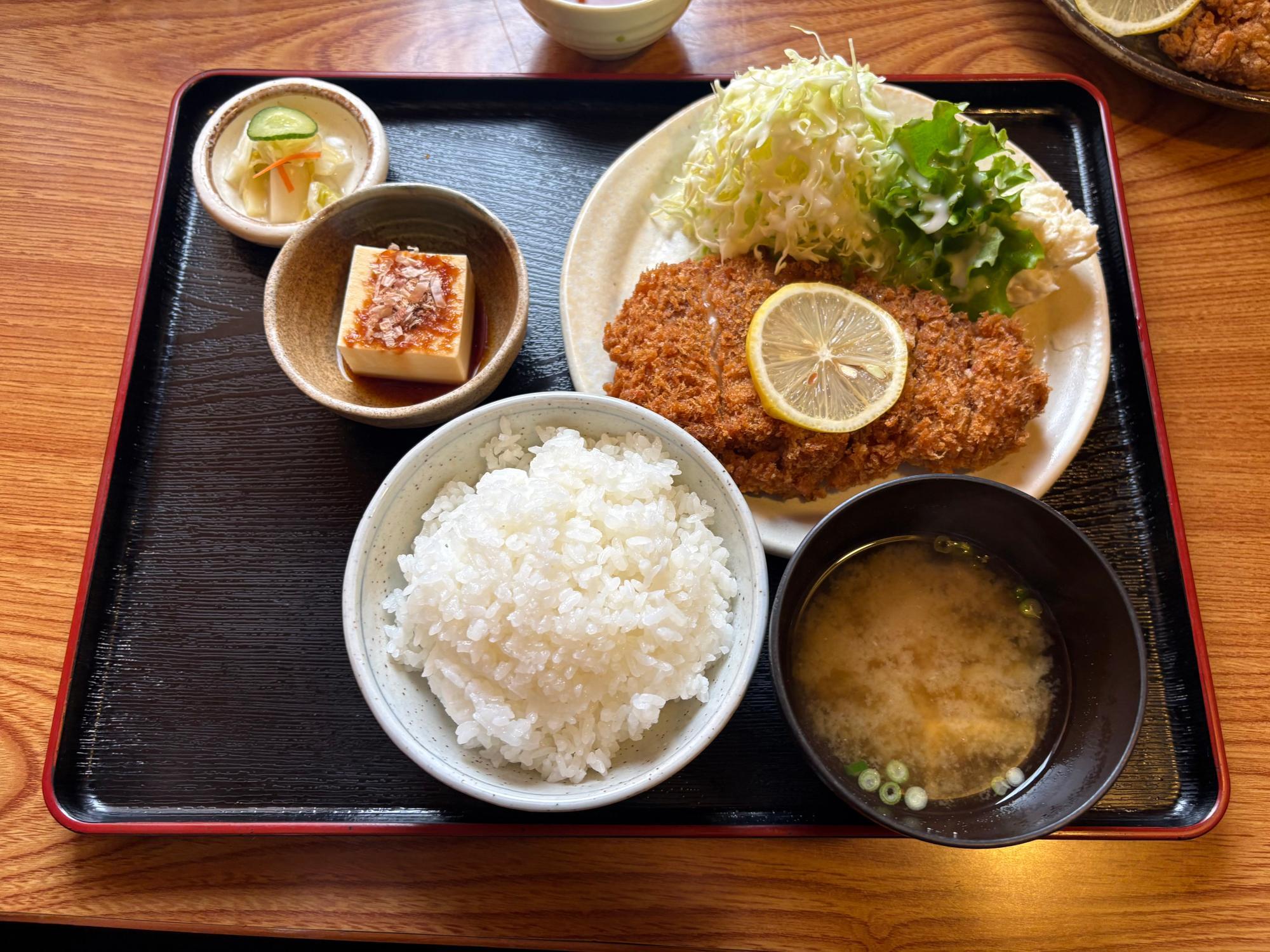 お食事処 喜源 味噌カツ定食
