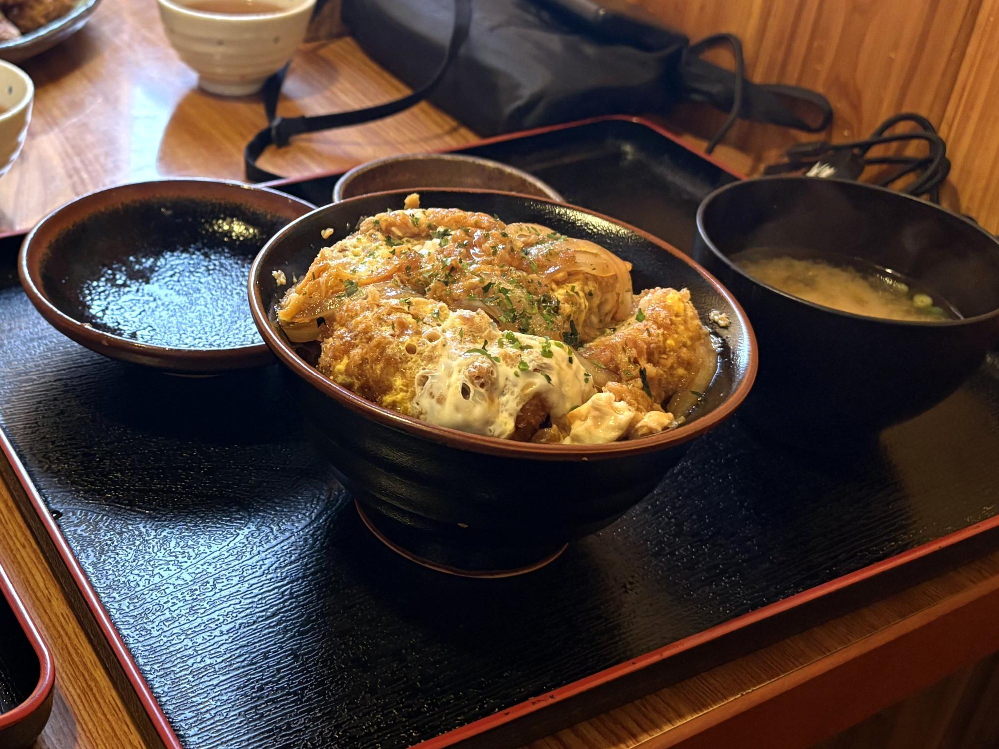 お食事処 喜源 煮込みカツ丼