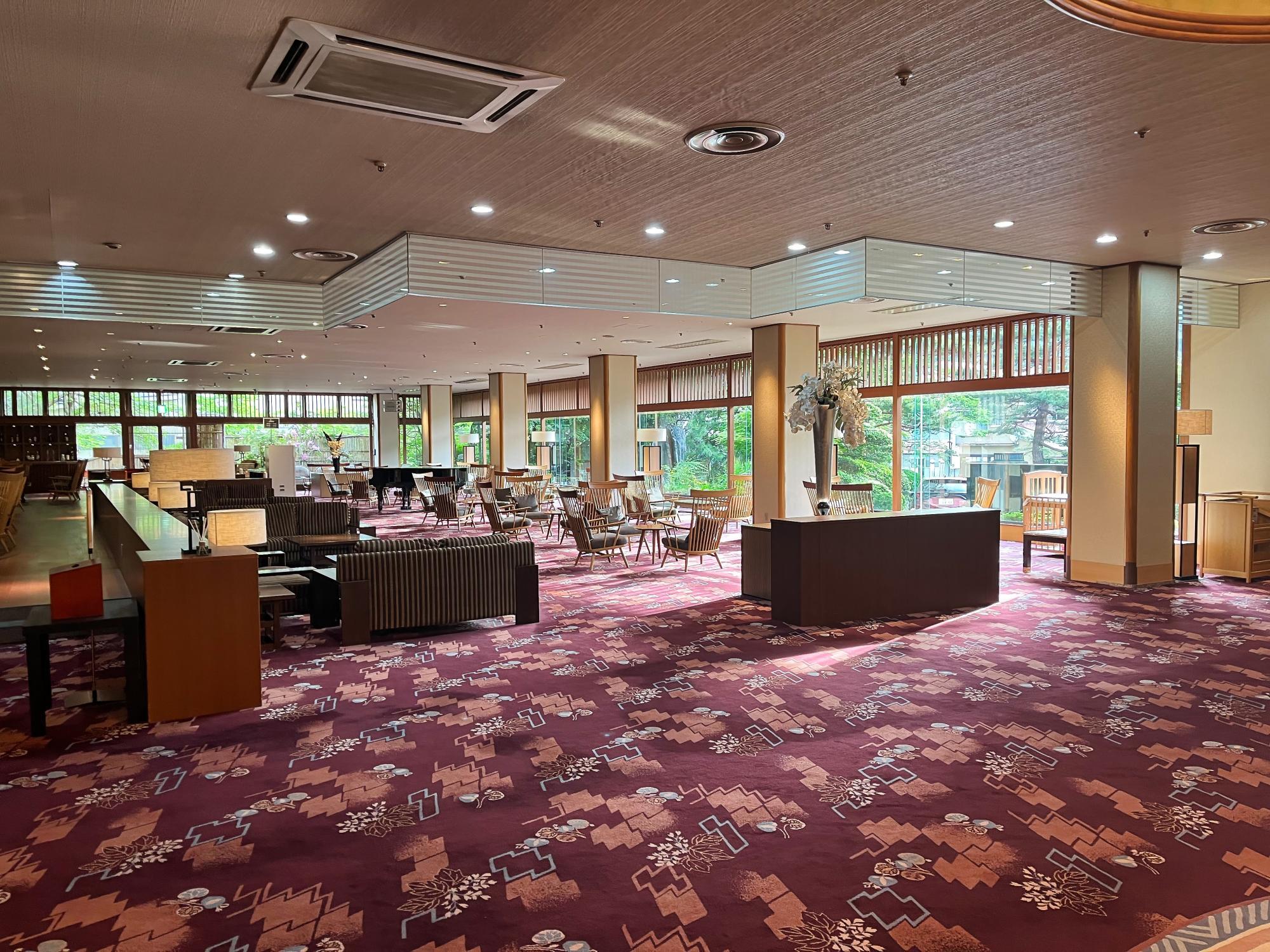 芦ノ牧温泉 丸峰観光ホテル ラウンジ「采女」