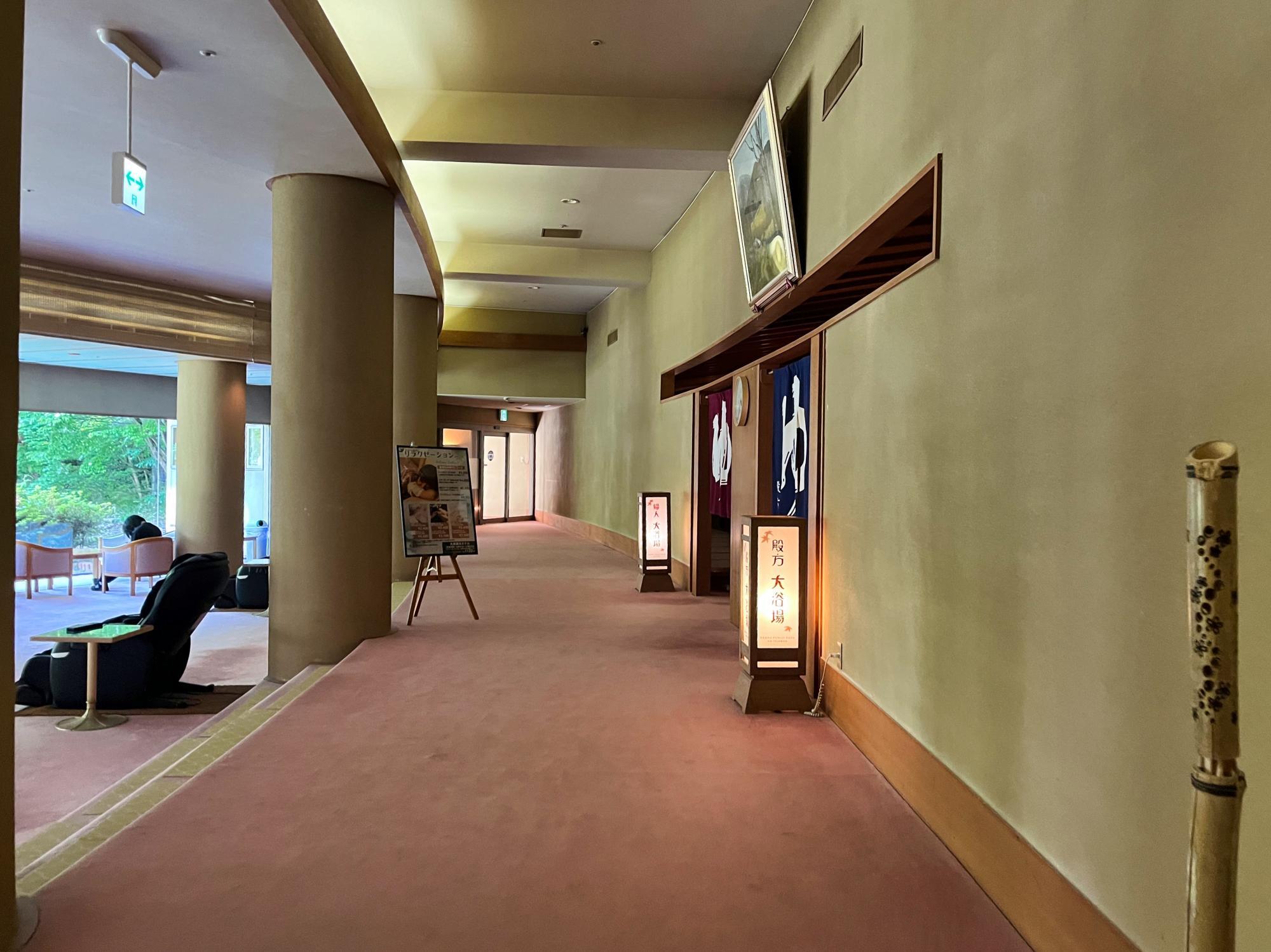 芦ノ牧温泉 丸峰観光ホテル 渓流展望風呂 通路