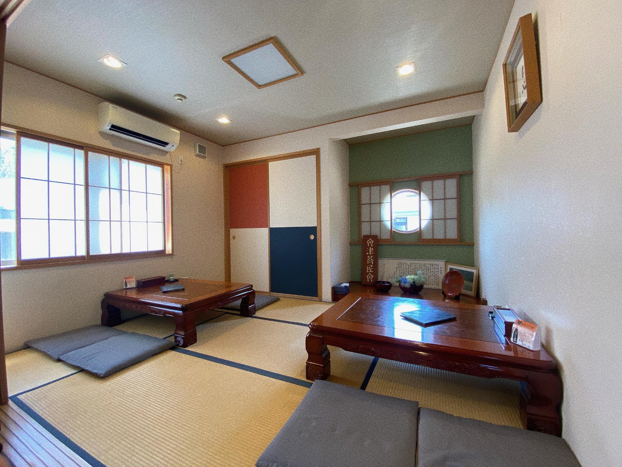 蕎房 かみしろや  小上がり